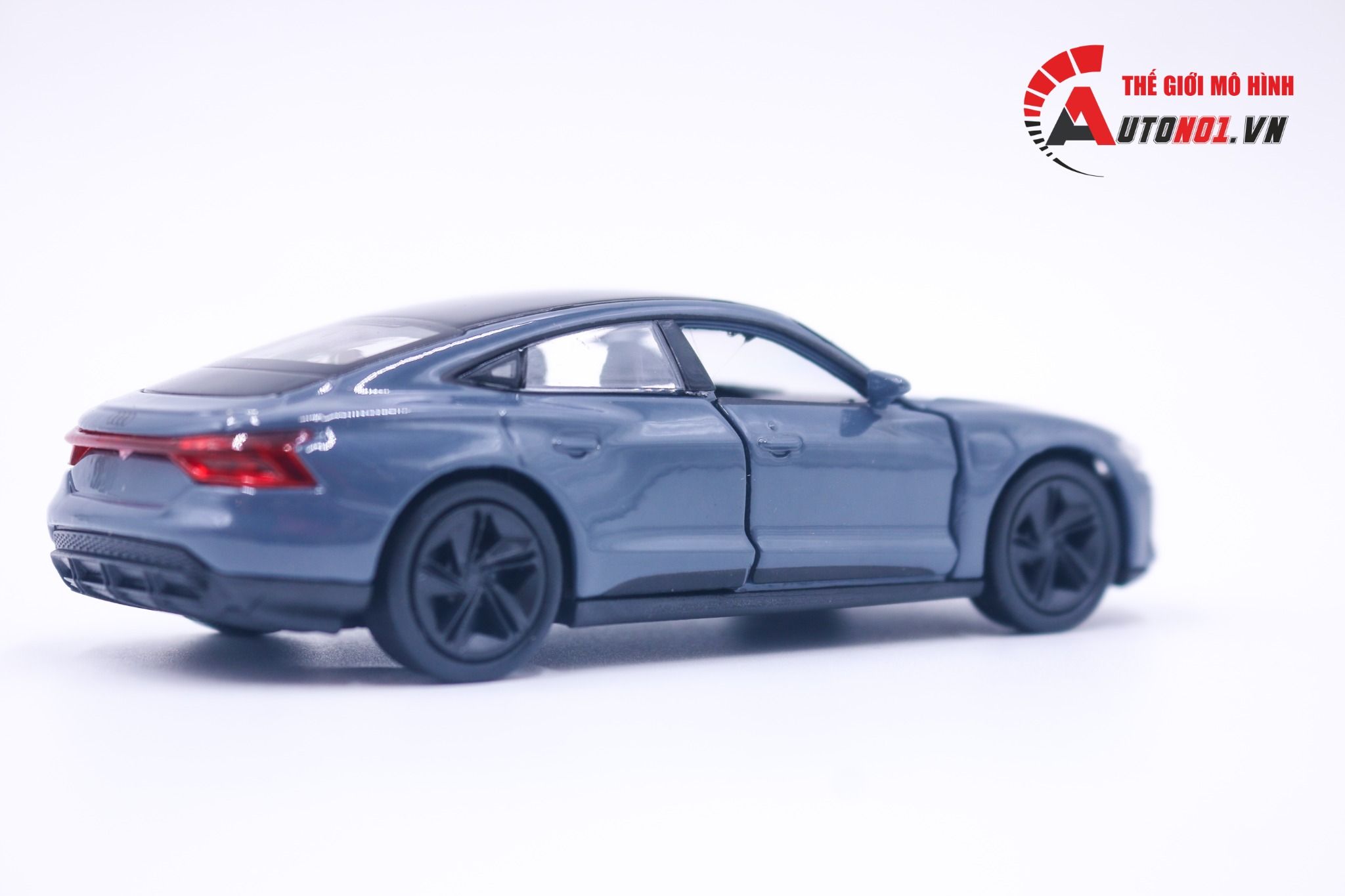  Mô hình xe Audi RS E-Tron GT Grey 1:36 Welly 8209 