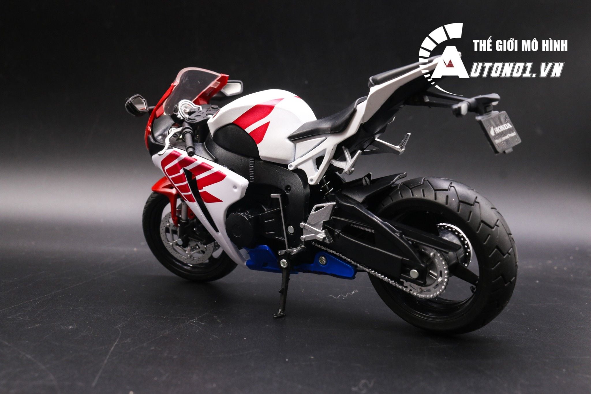  Mô hình xe Honda CBR 1000rr white red 1:12 Joycity 6803 