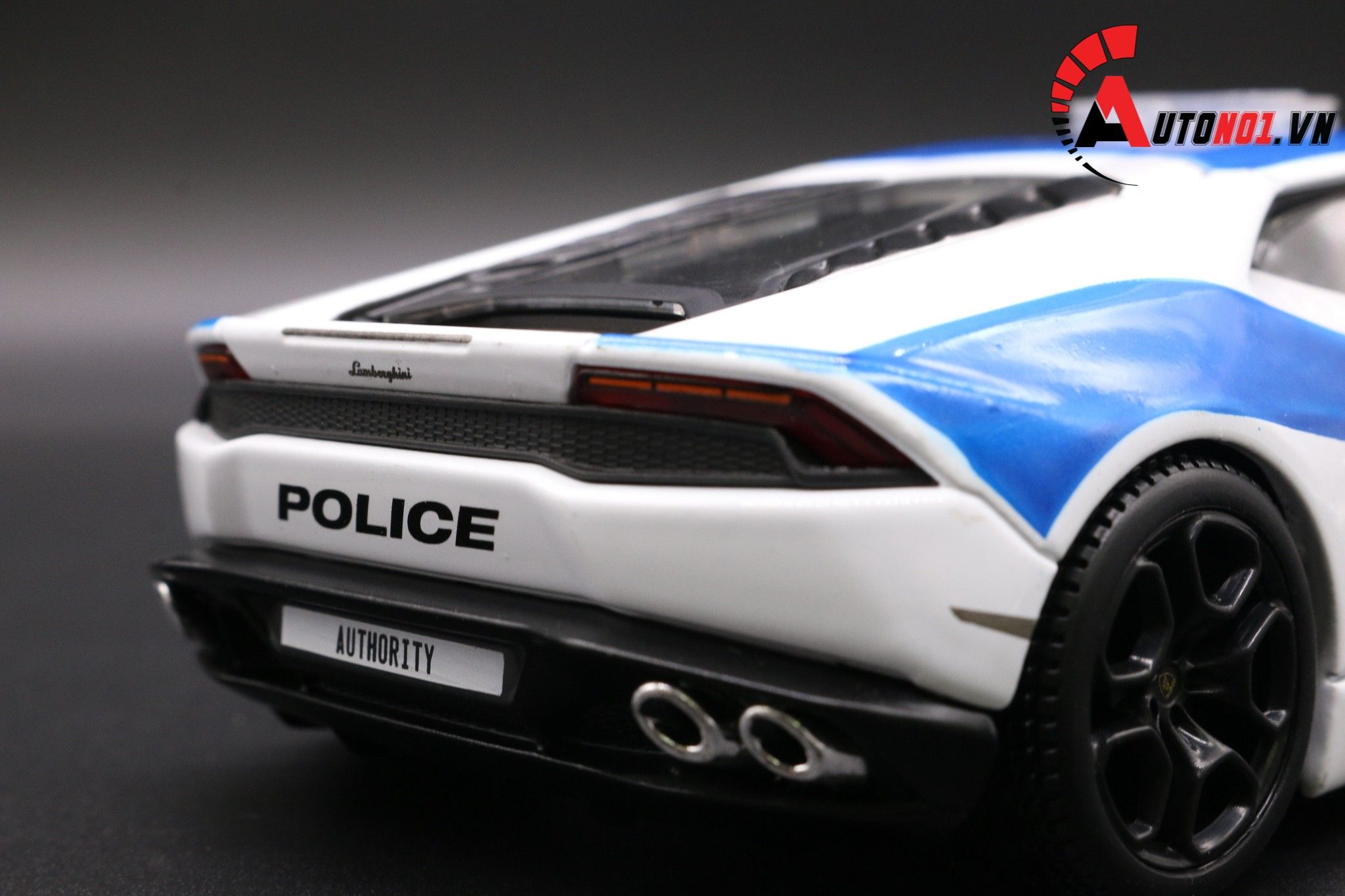  Mô hình xe Lamborghini Huracan LP610-4 Police 1:24 Maisto 4330 