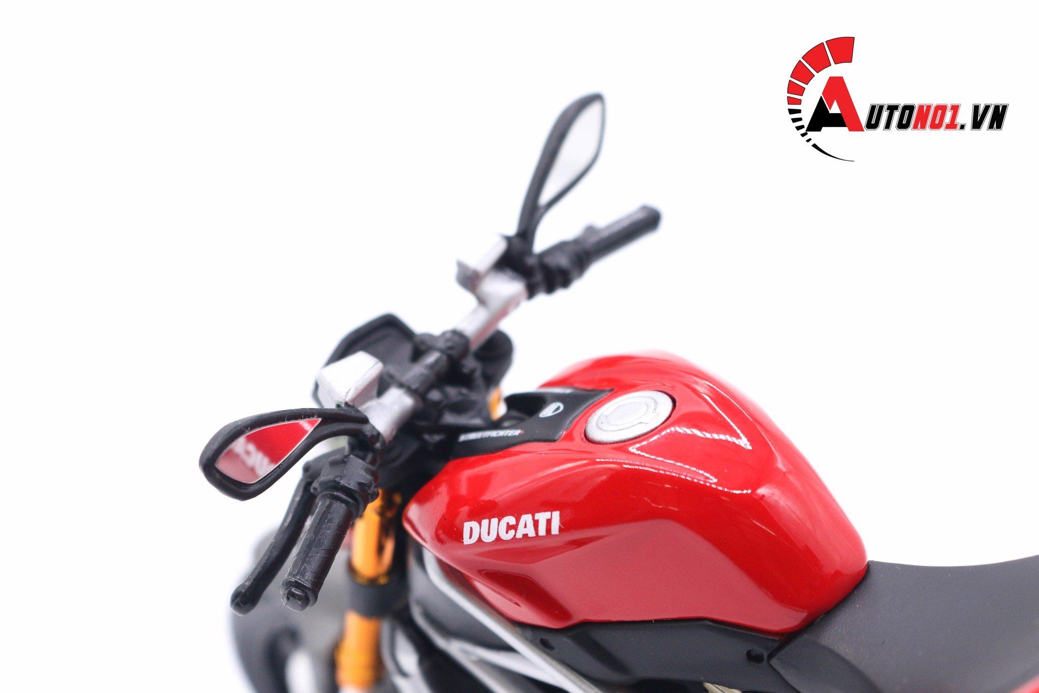  Mô hình xe Ducati Streetfighter S red 1:12 Maisto 4522 không đế 