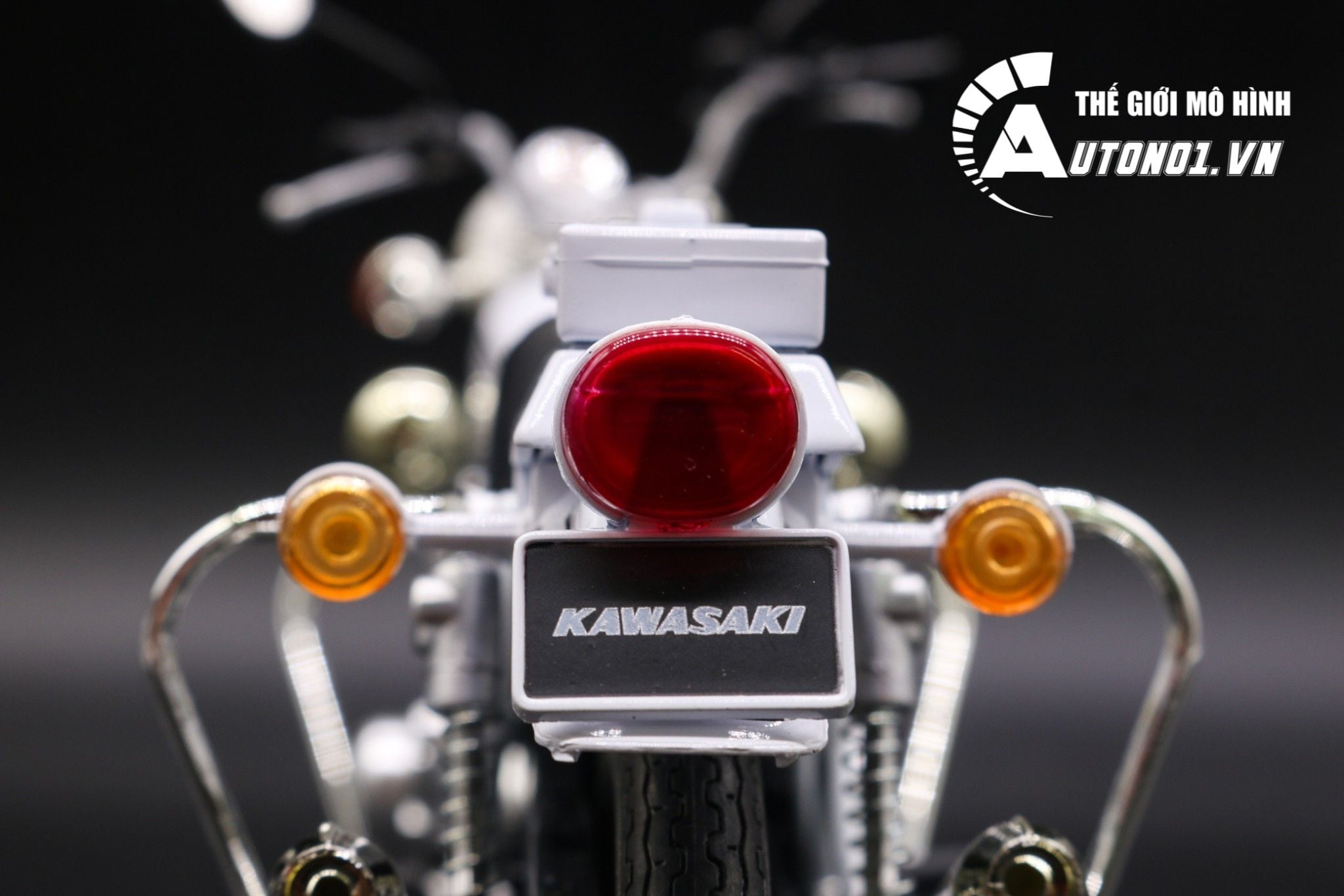  Mô hình xe mô tô Honda dream CB750 Four Police tỉ lệ 1:12 Joycity 1872 