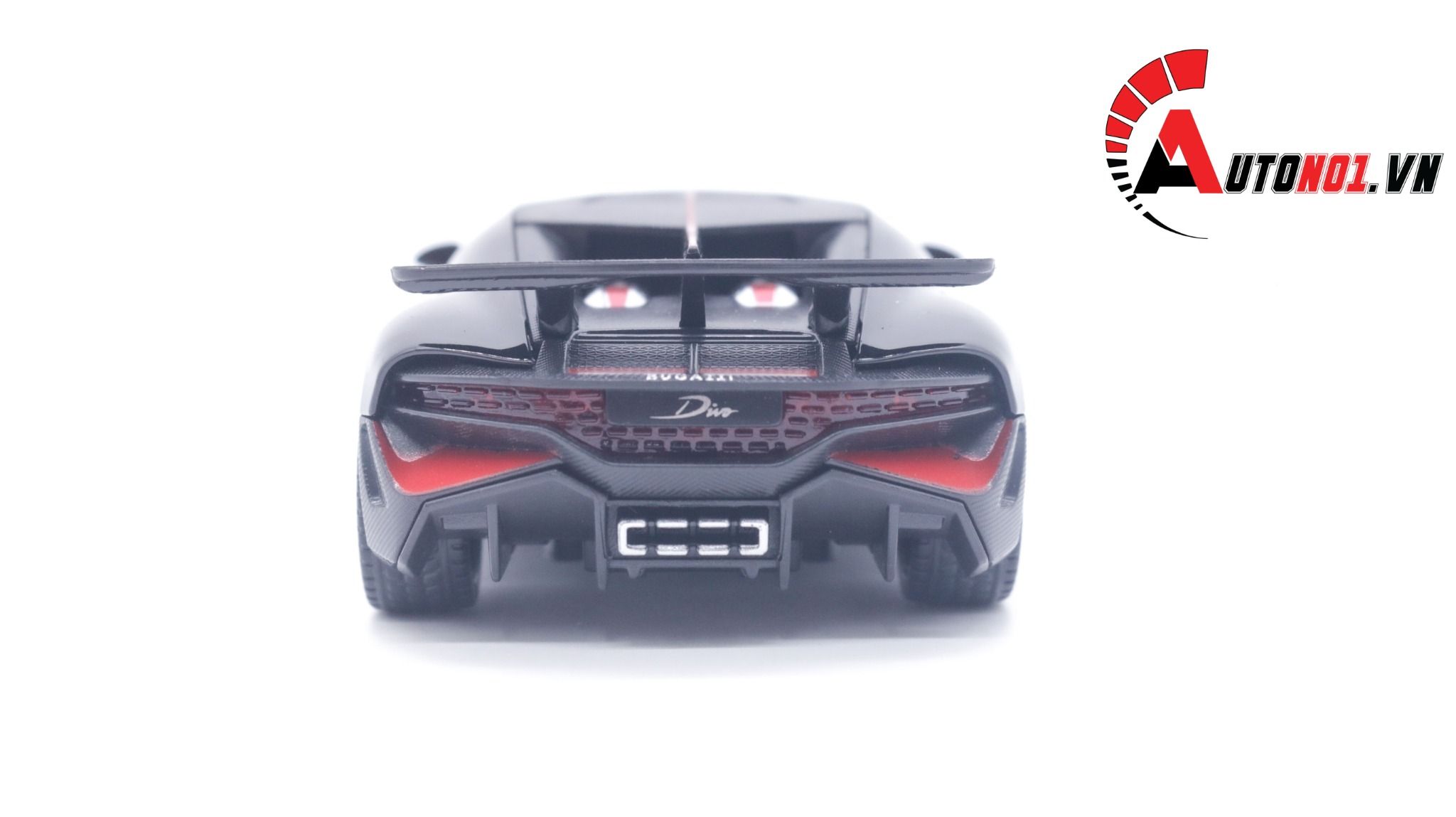  Mô hình xe Bugatti Divo, mở được cửa và nắp capo 1:32 Alloy Model OT266 