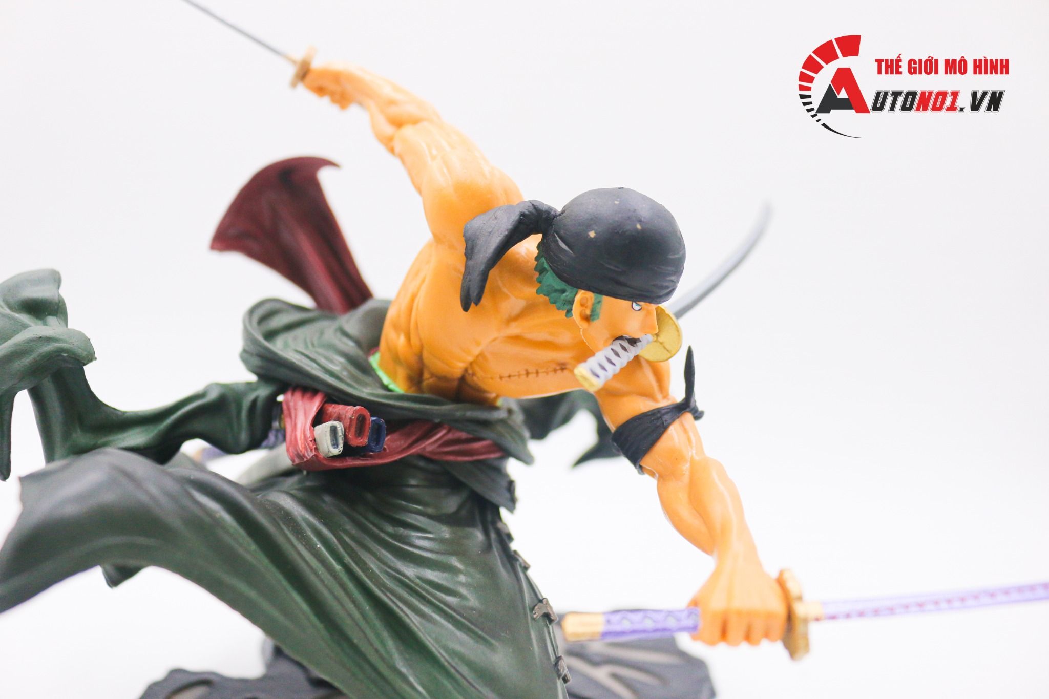  Mô hình nhân vật One Piece Zoro Action 17.5cm Fg103 