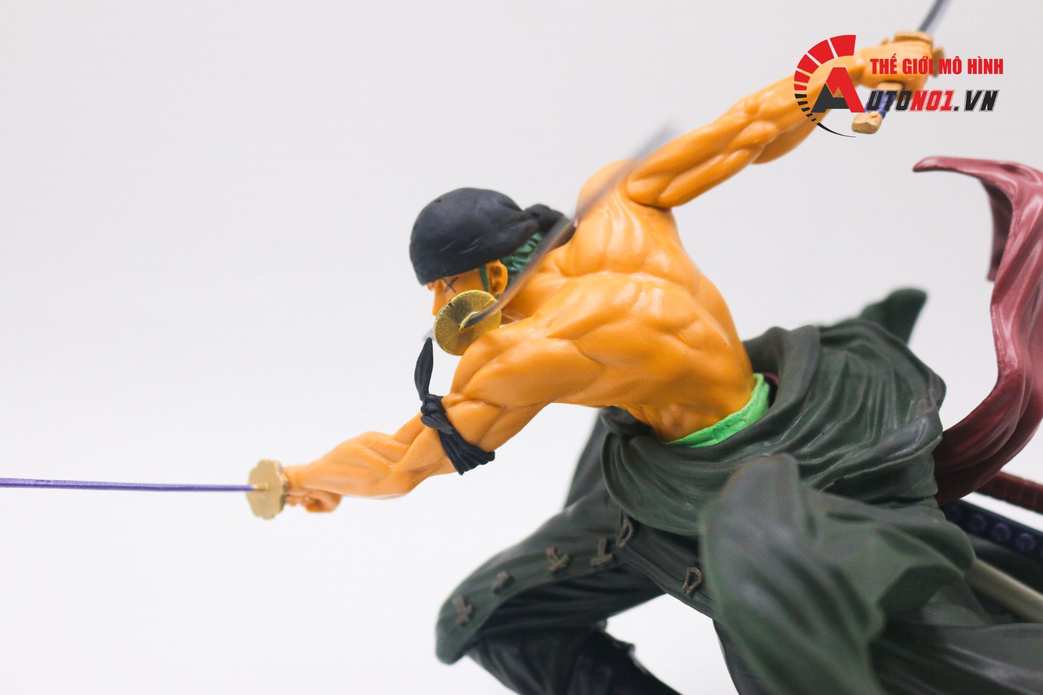  Mô hình nhân vật One Piece Zoro Action 17.5cm Fg103 