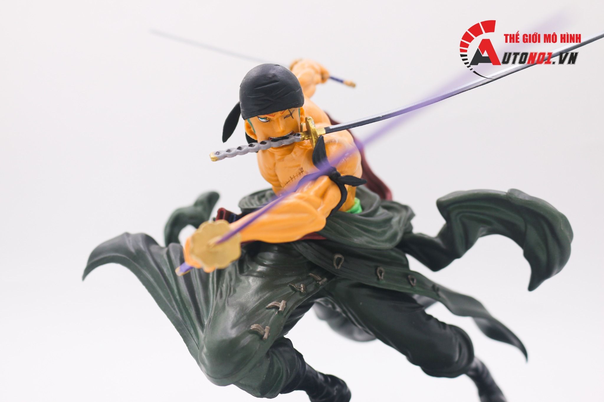  Mô hình nhân vật One Piece Zoro Action 17.5cm Fg103 