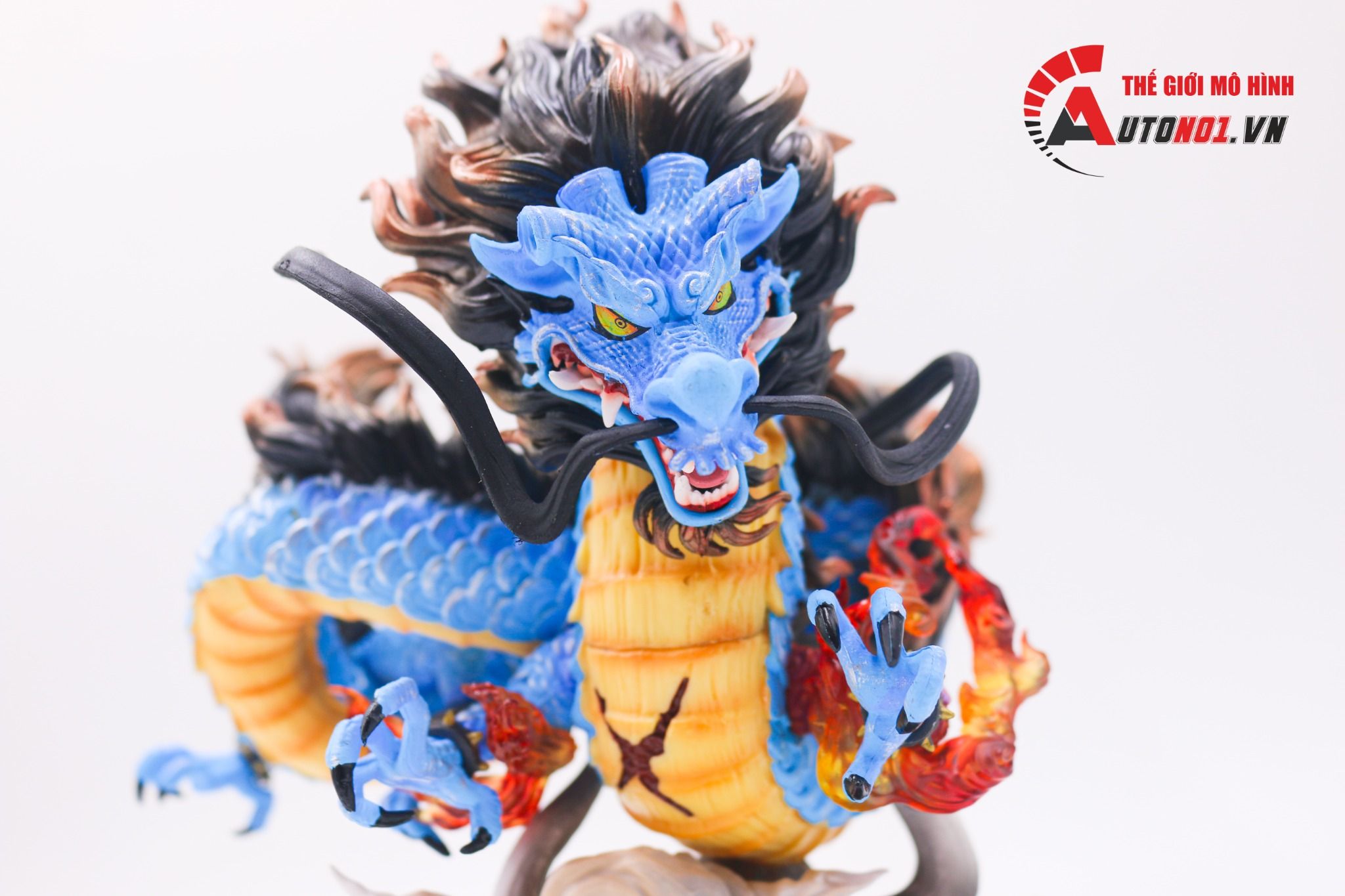  Mô hình nhân vật Onepiece tứ hoàng Kaido Dragon có đèn 22cm FG208 