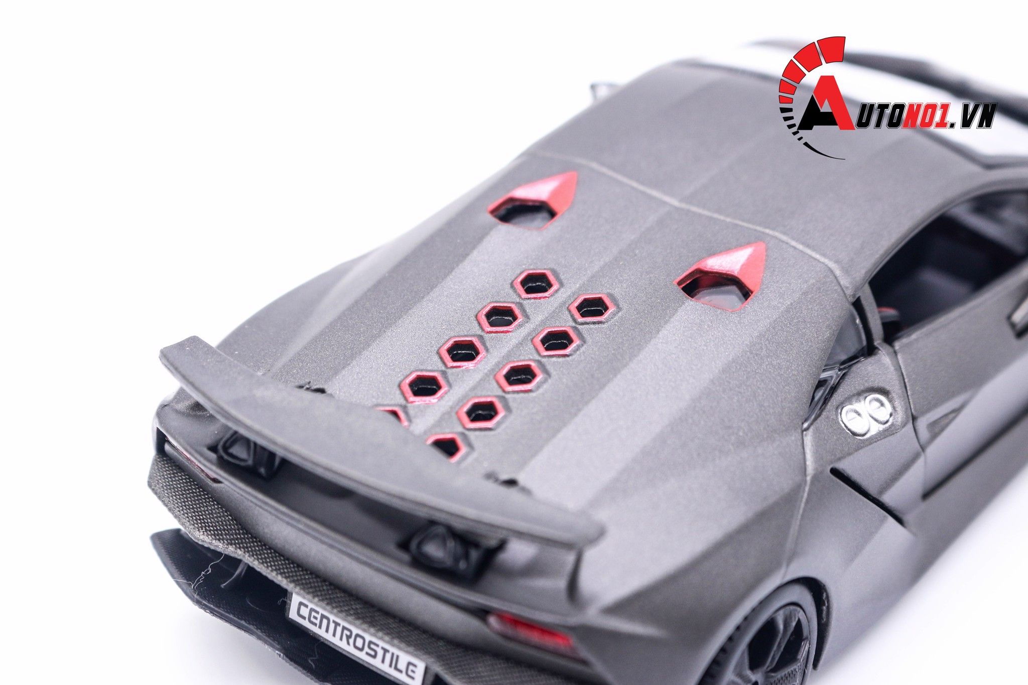  Mô hình xe Lamborghini Sesto Elemento đánh lái được 1:24 Bburago 1306 