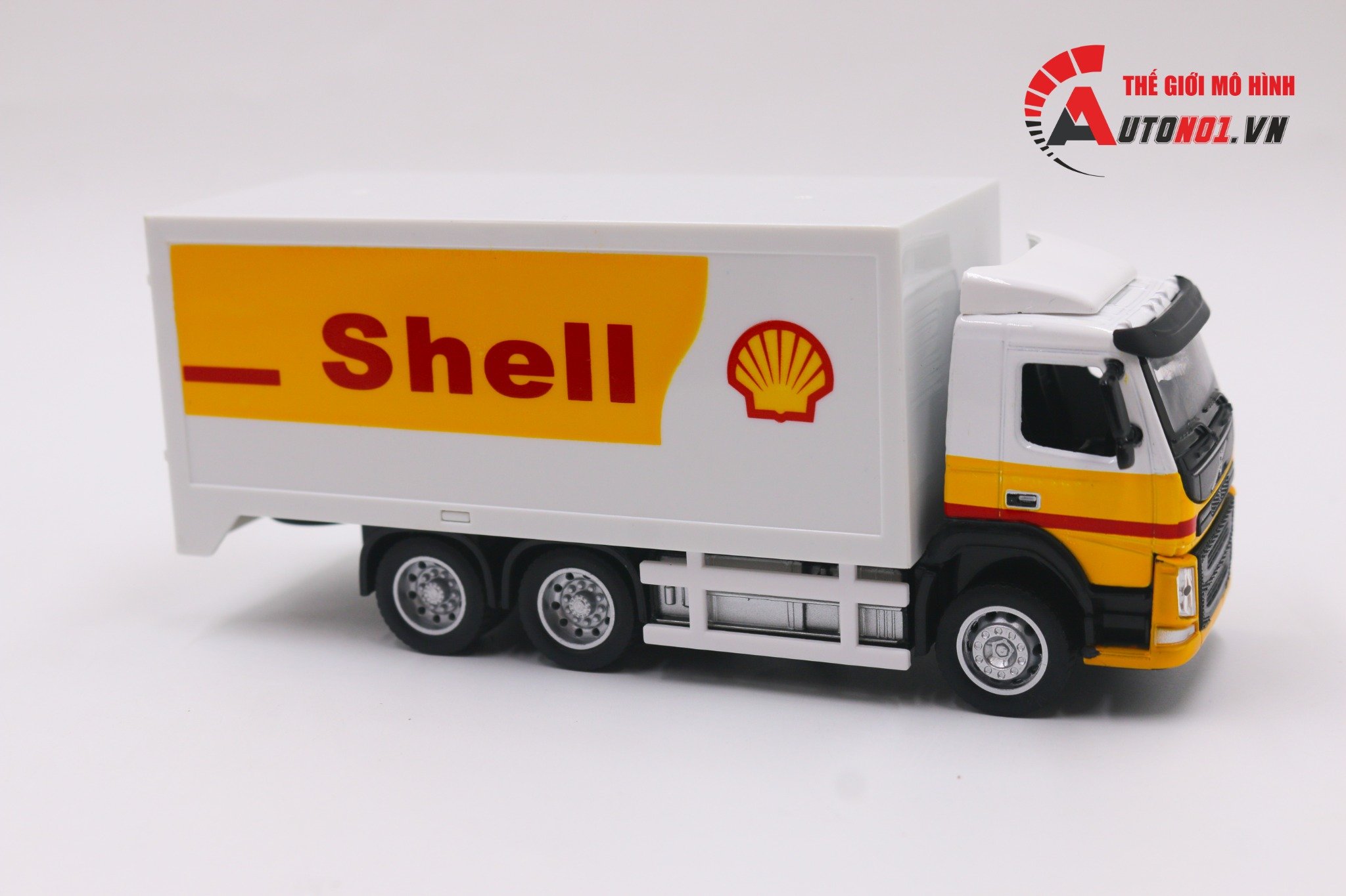  Mô hình xe tải chuyển phát nhanh Shell Volvo có đèn và âm thanh tỉ lệ 1:50 CCA 8190 