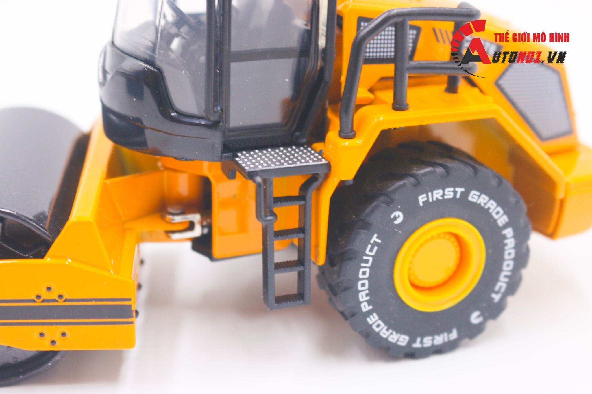  Mô hình xe lu tráng đường 1:50 Heavy Duty 8184 