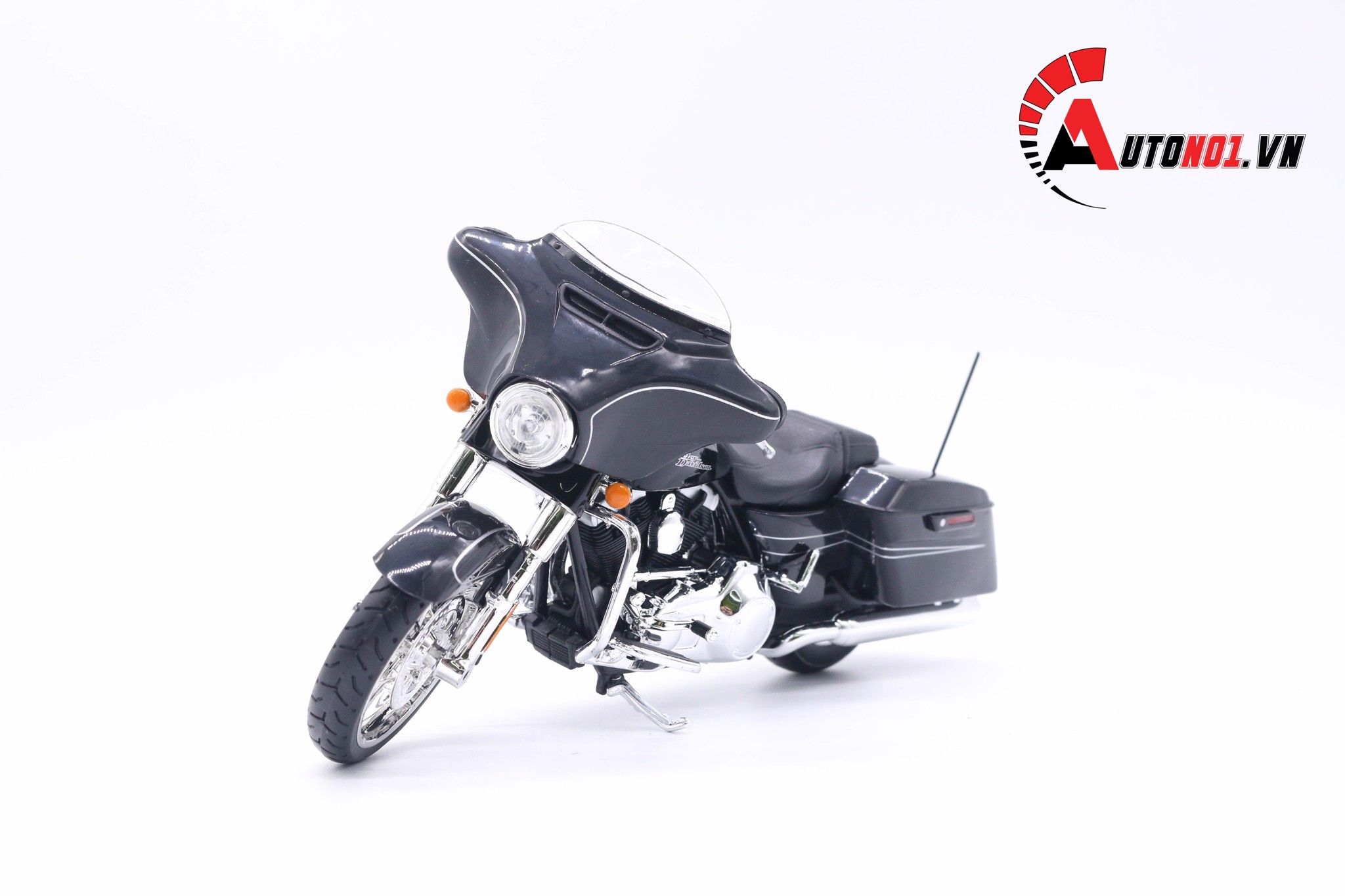  Mô hình xe Harley Davidson 2015 street glide special black 1:12 Maisto 1783 