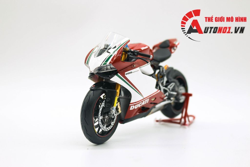 MÔ HÌNH DUCATI 1199 PANIGALE S TRICOLORE 1:12 TAMIYA 6551