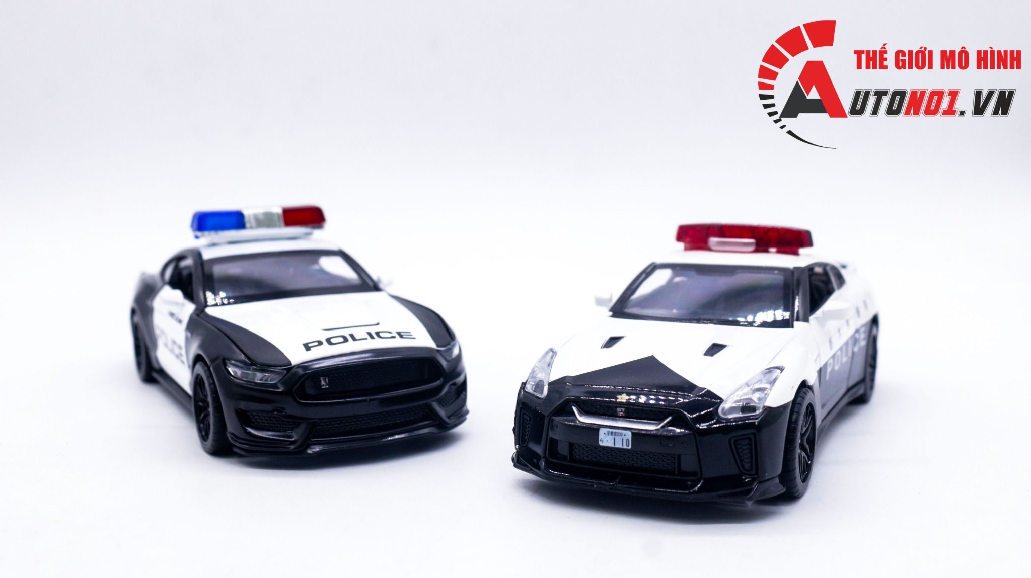  Mô hình xe Ford Mustang Shelby cobra police 911 tỉ lệ 1:32 Caipo 88397 OT275 