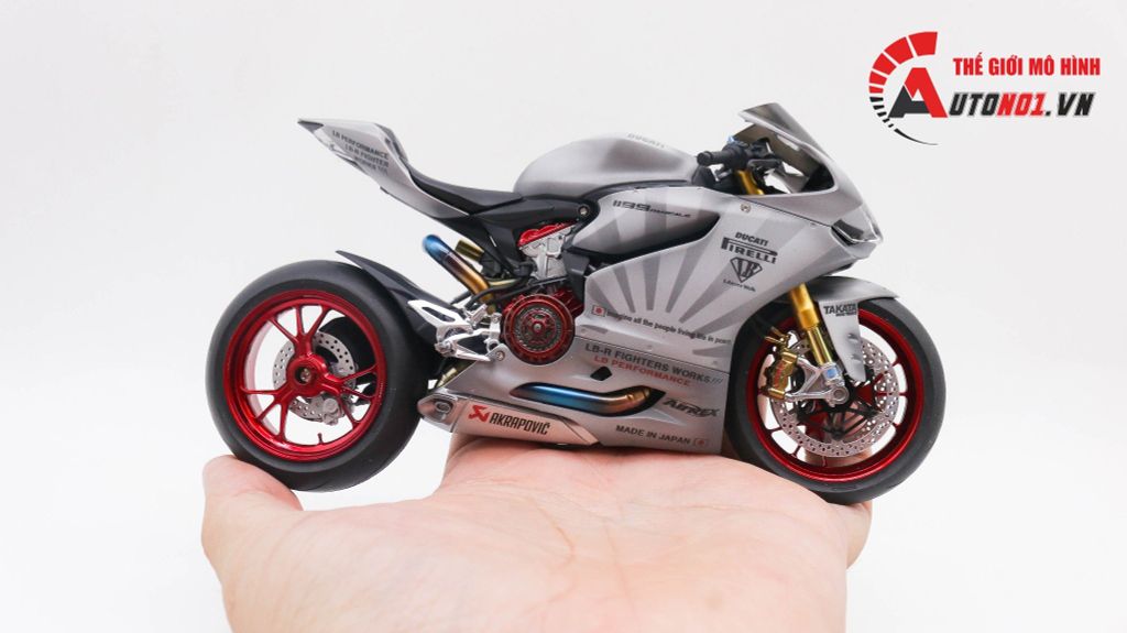 MÔ HÌNH SIÊU XE DUCATI 1199 PANIGALE CUSTOM DECAL LB PERFORMANCE 1:12 TAMIYA D034