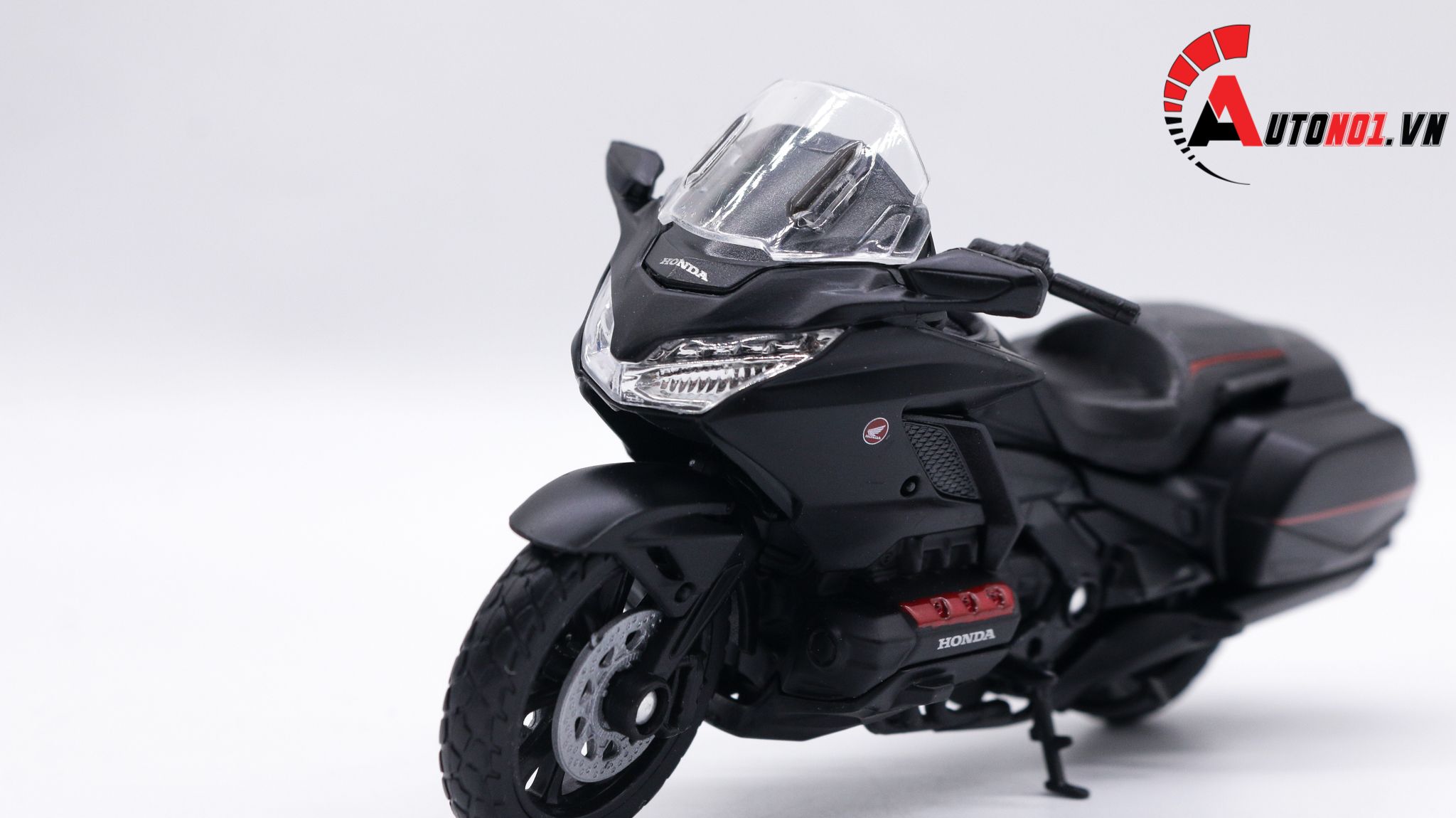  Mô hình xe Honda Goldwing black 1:18 Welly 7820 