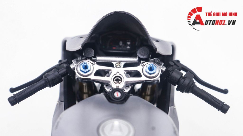 MÔ HÌNH SIÊU XE DUCATI 1199 PANIGALE CUSTOM DECAL LB PERFORMANCE 1:12 TAMIYA D034