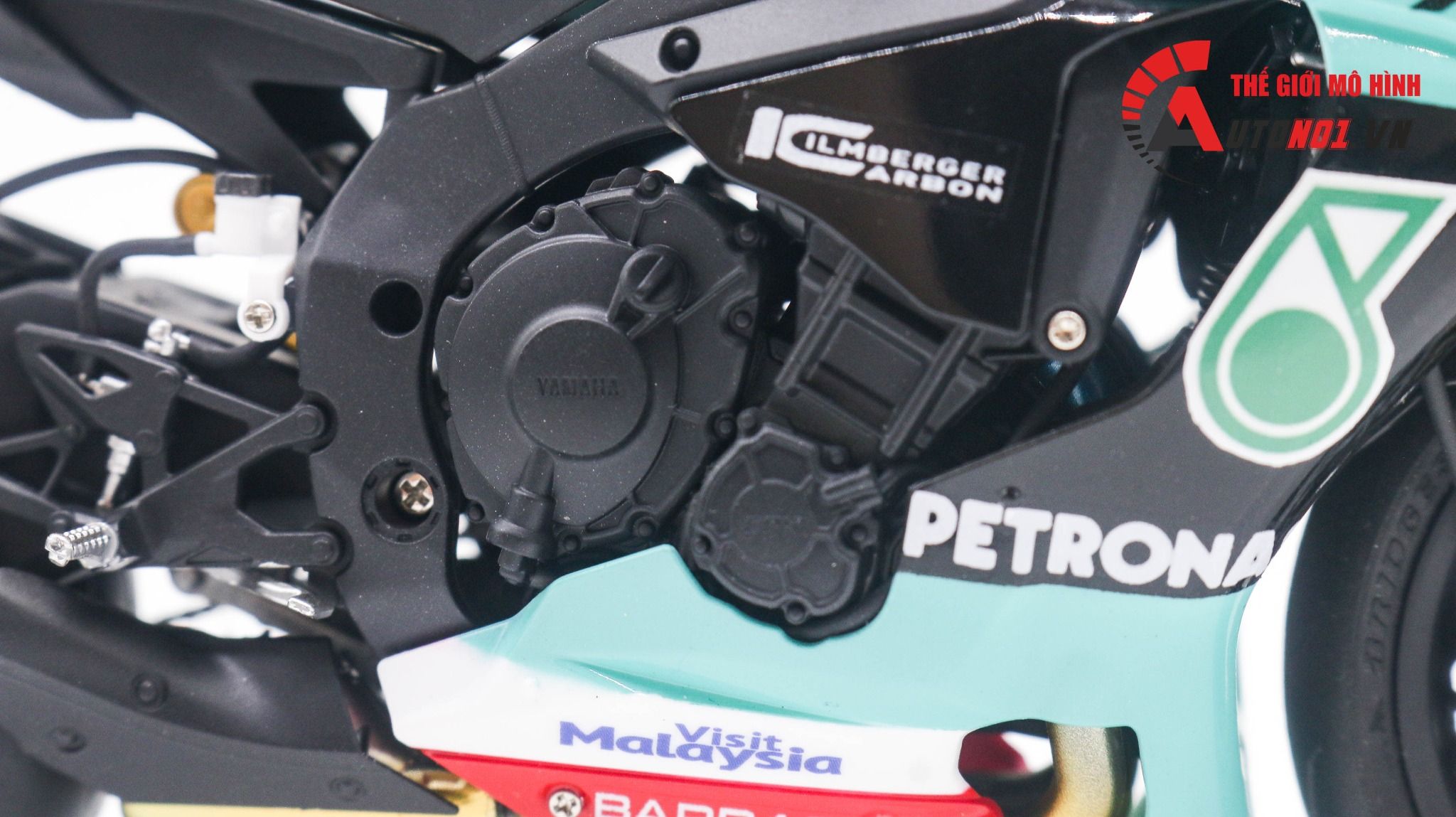  Mô hình xe Yamaha Yzf R1m Petronas 1:12 Tamiya D123c 