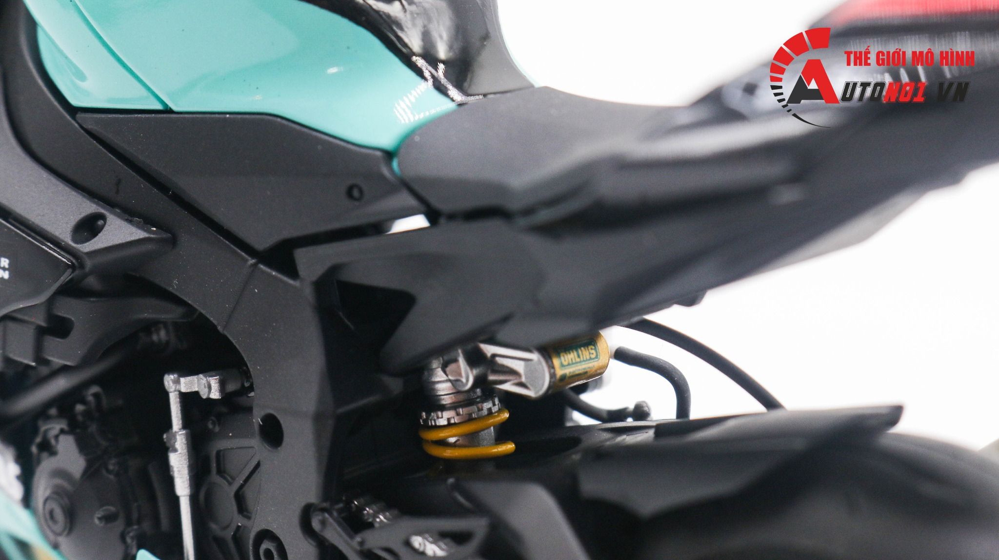  Mô hình xe Yamaha Yzf R1m Petronas 1:12 Tamiya D123c 