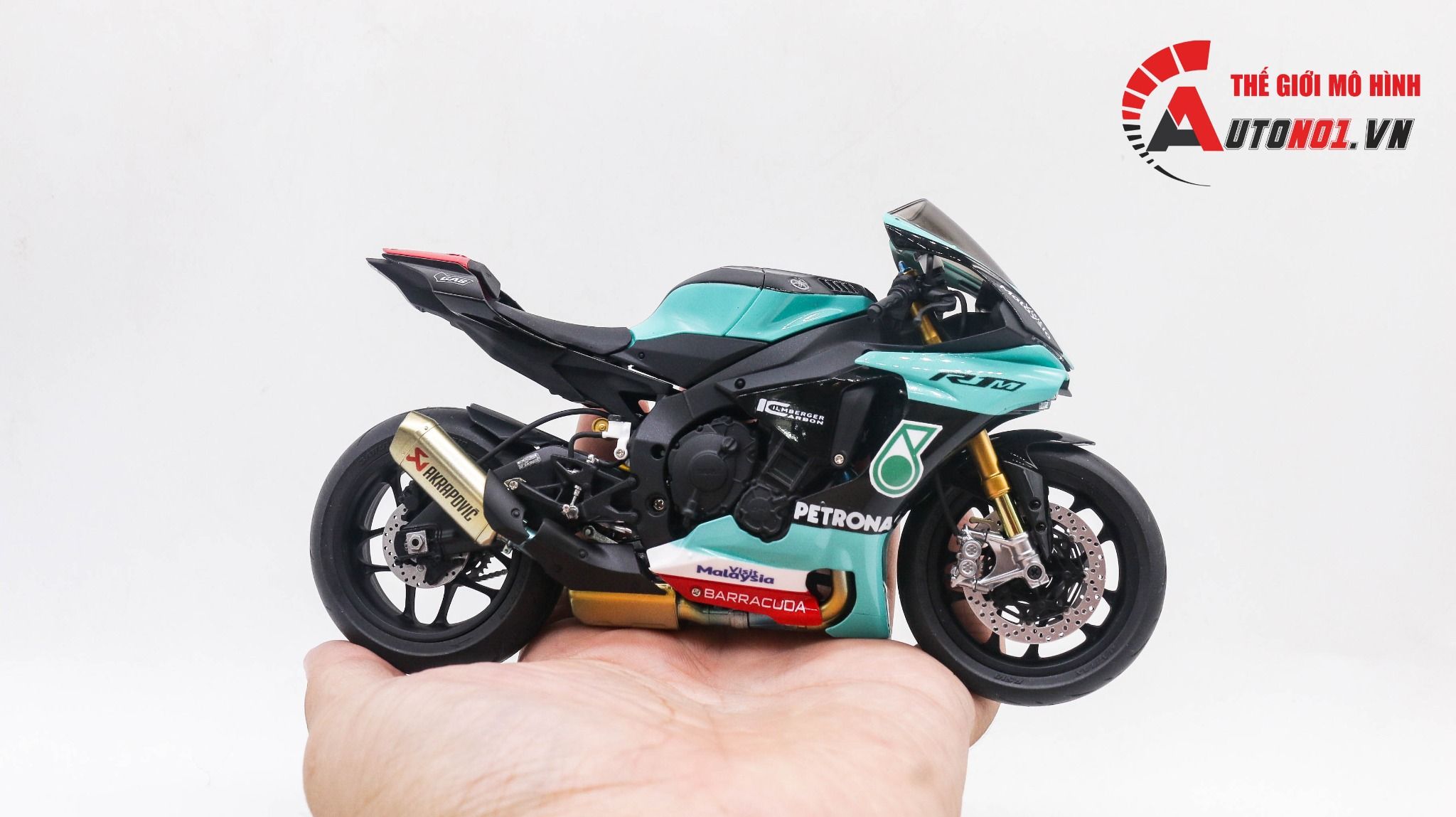  Mô hình xe Yamaha Yzf R1m Petronas 1:12 Tamiya D123c 