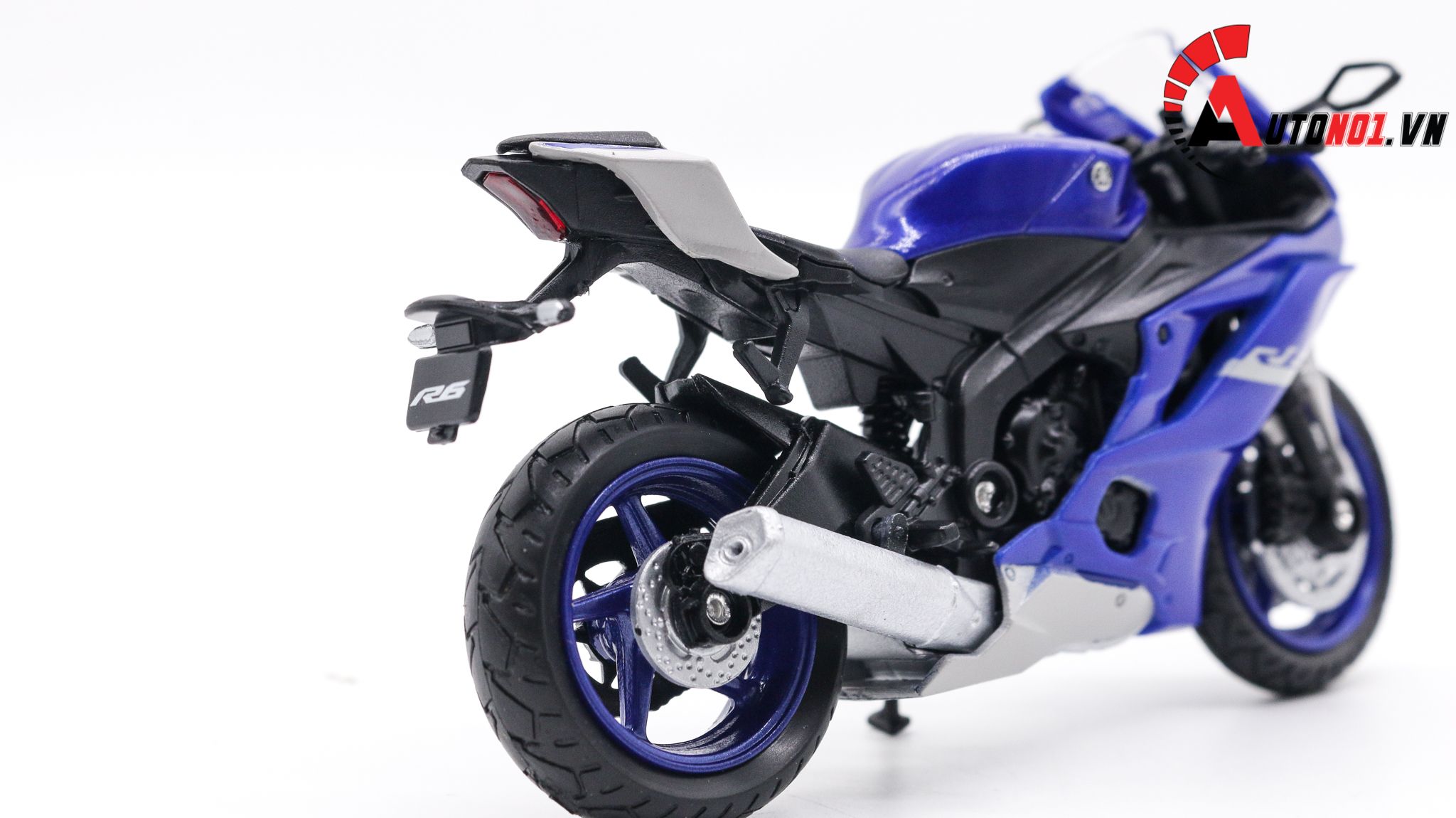  Mô hình xe Yamaha yzr r6 blue 1:18 Welly 7814 
