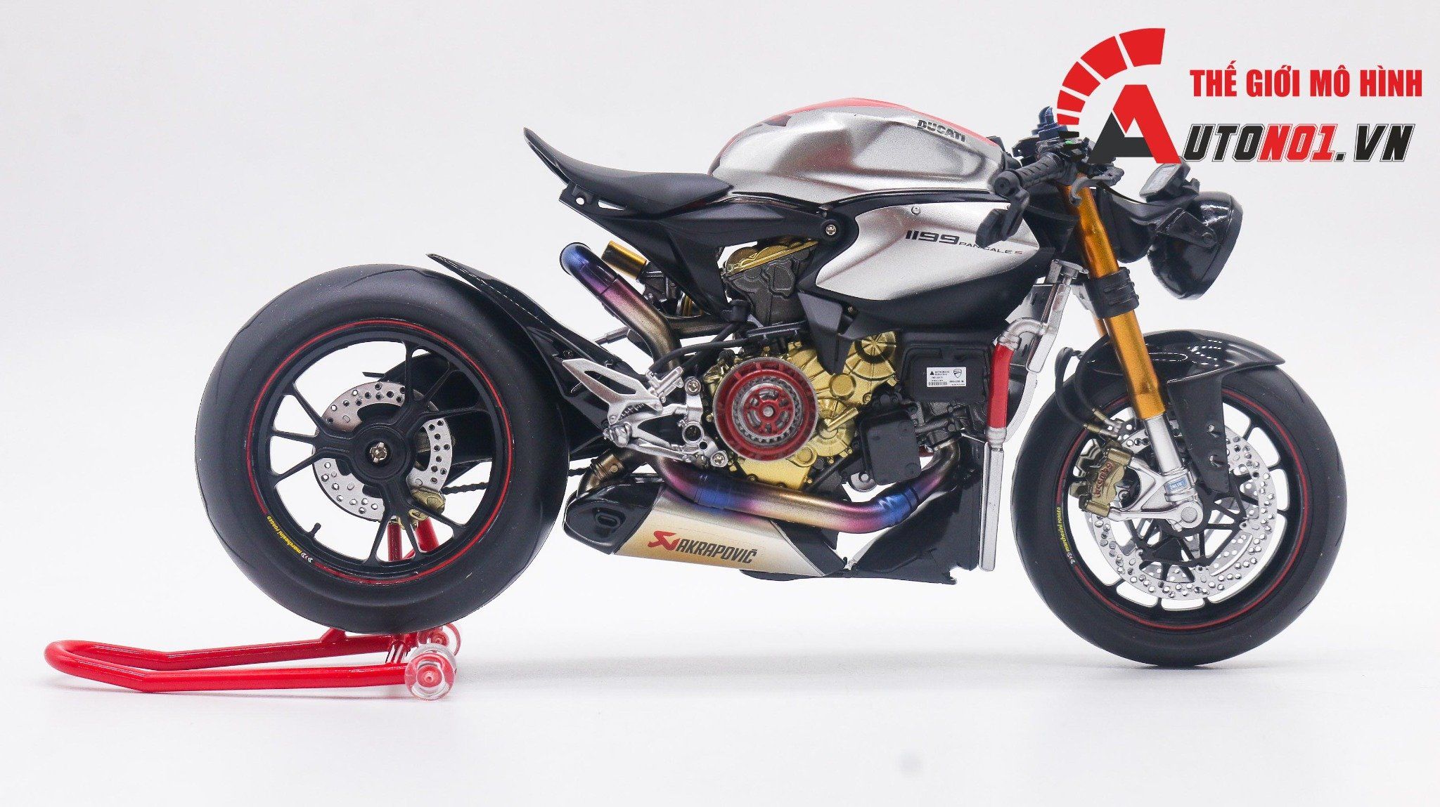  Mô hình xe cao cấp Ducati 1199 Panigale Cafe Racer Grey Red cao cấp nồi khô ghi đông mâm căm 1:12 Tamiya D201 