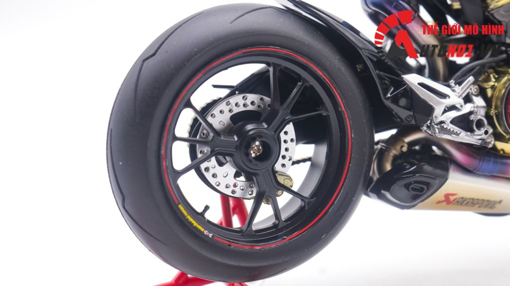 MÔ HÌNH CAO CẤP DUCATI 1199 PANIGALE CAFE RACER GREY RED ĐỘ GHI ĐÔNG 1:12 TAMIYA D216