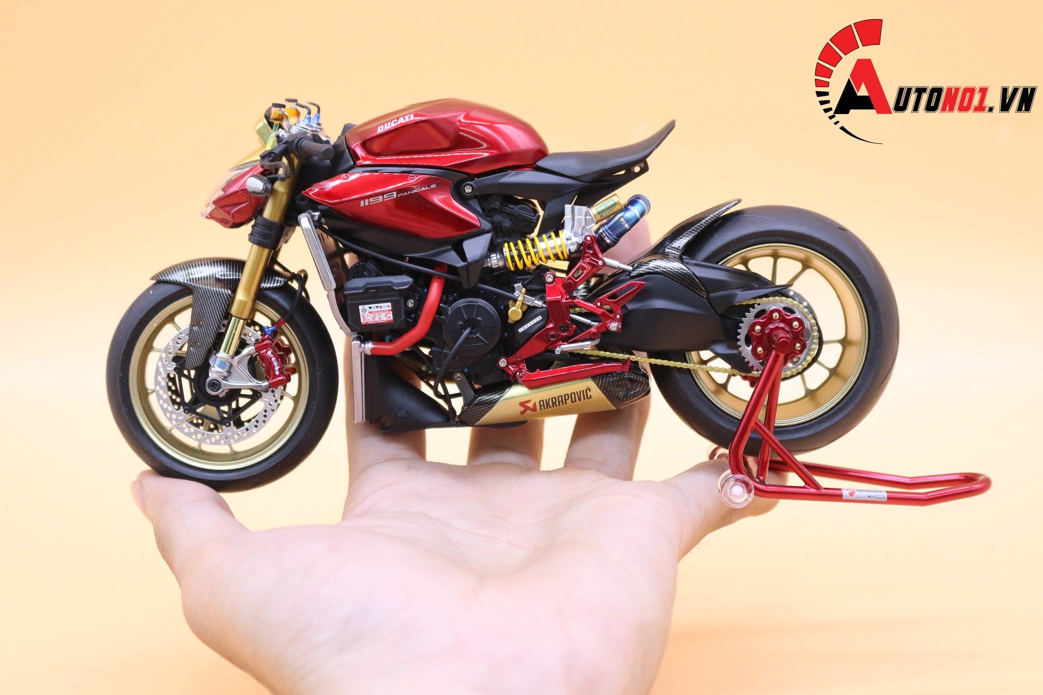  Mô hình xe cao cấp Ducati 1199 Panigale Cafe Racer Red 1:12 Tamiya D055 