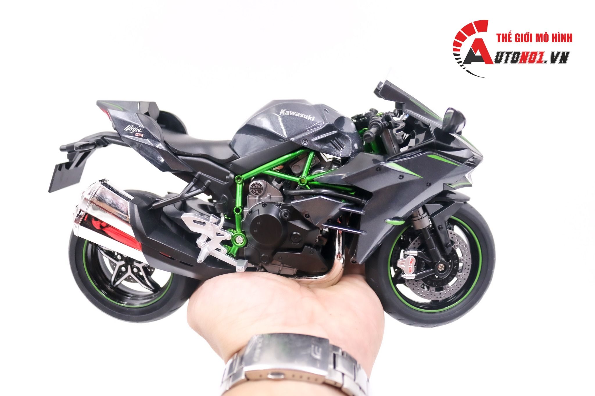  Mô hình xe Kawasaki Ninja H2 H2R tỉ lệ 1:9 Huayi Alloy 8134 