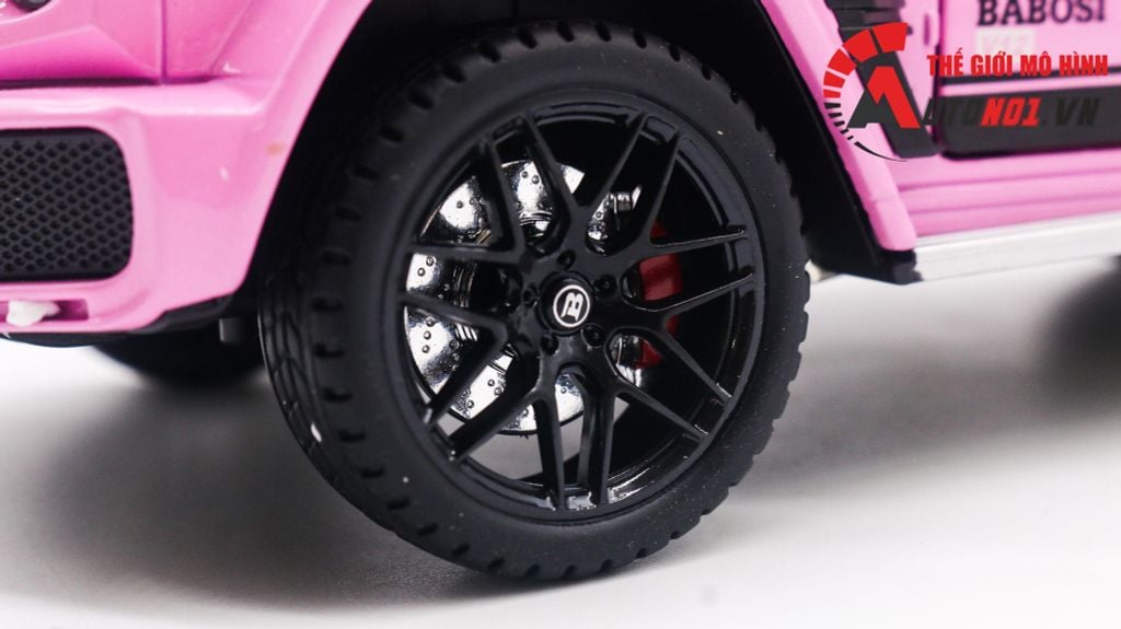 MÔ HÌNH XE MERCEDES-BRABUS G700 PINK 1:18 WEITUG 7829B