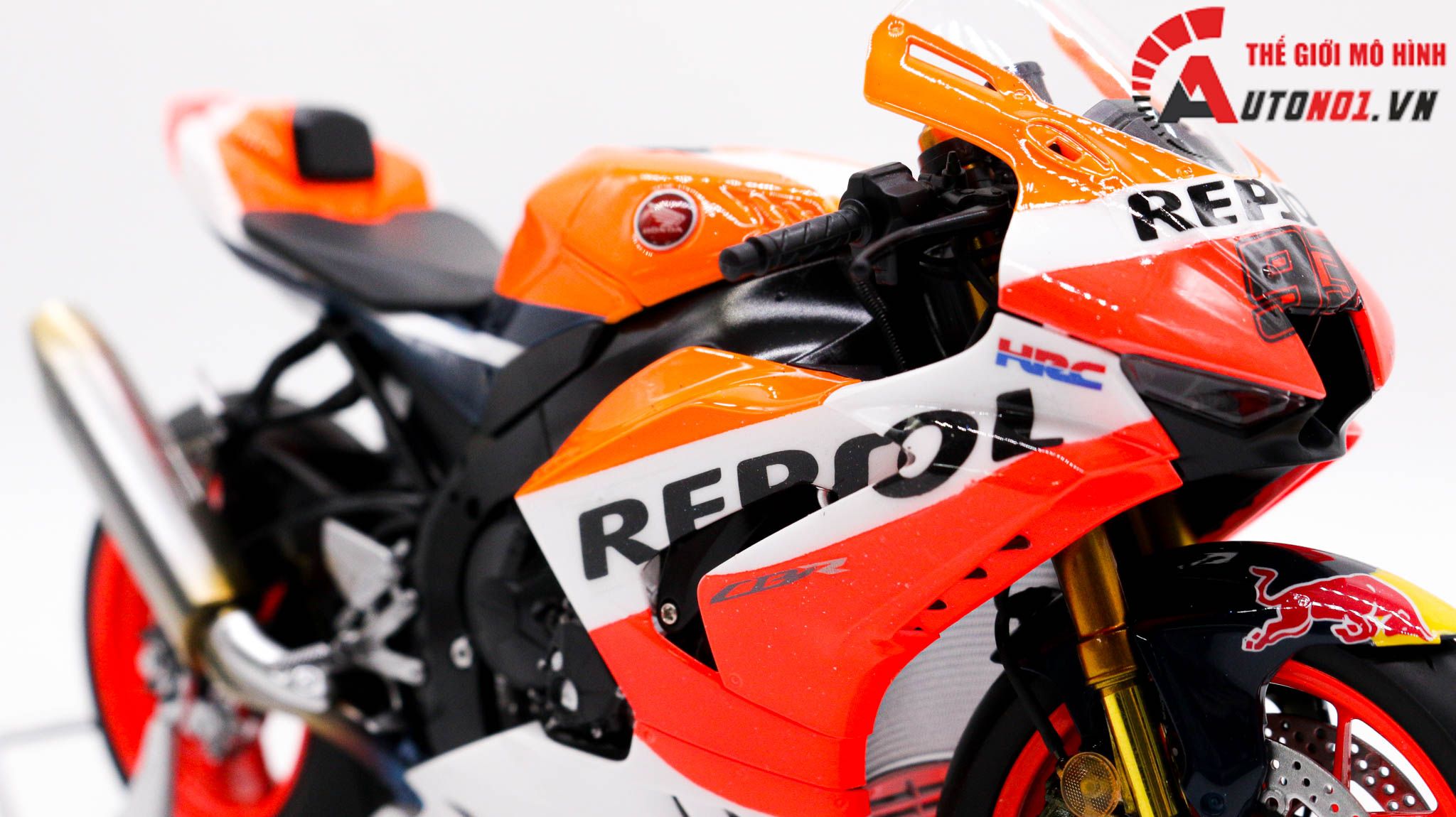  Mô hình xe Honda Cbr 1000rr Repsol Redbull Sp 1:12 Tamiya D023 