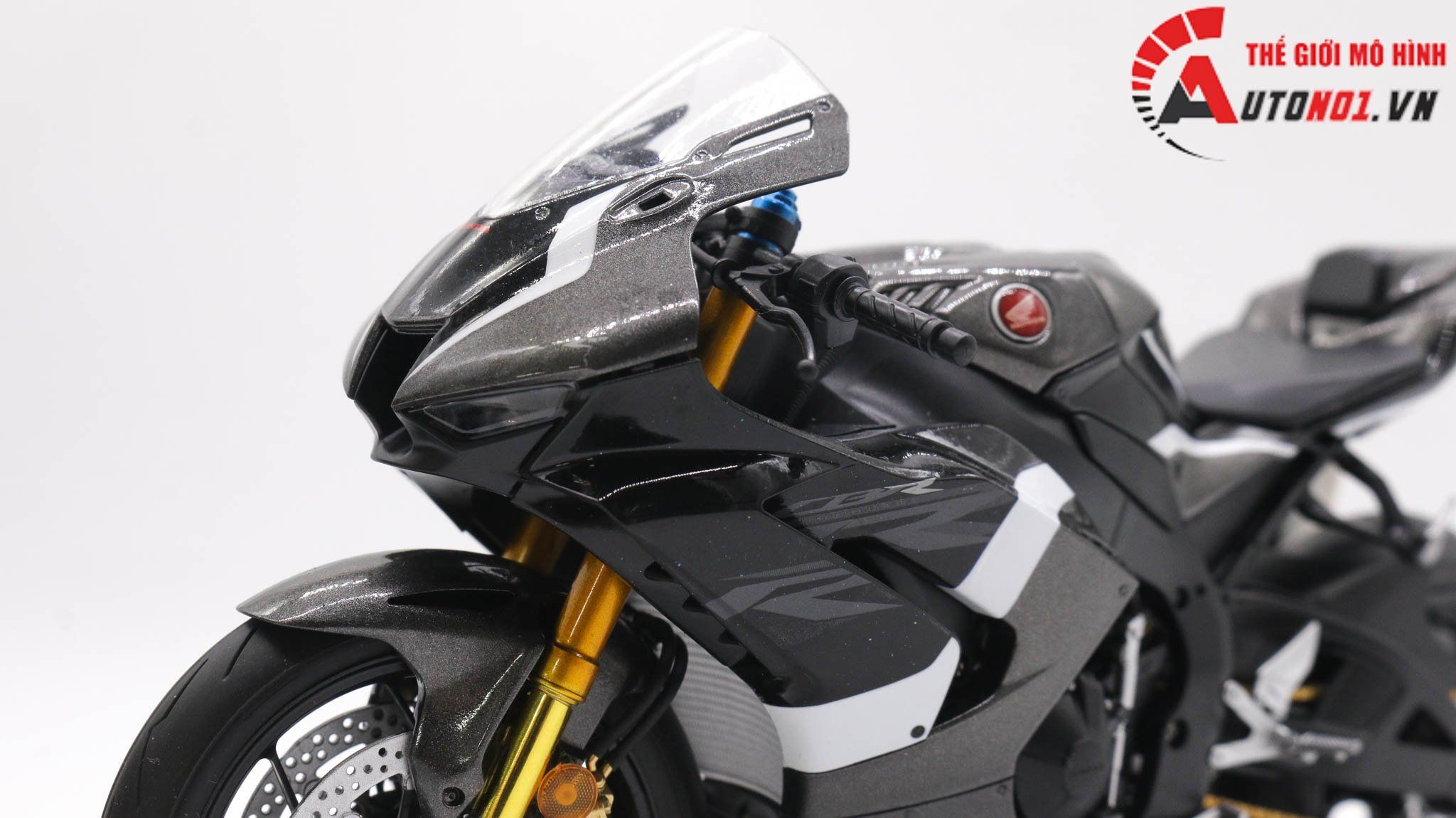  Mô hình xe Honda Cbr 1000rr Fireblade Sp Black 1:12 Tamiya D005 