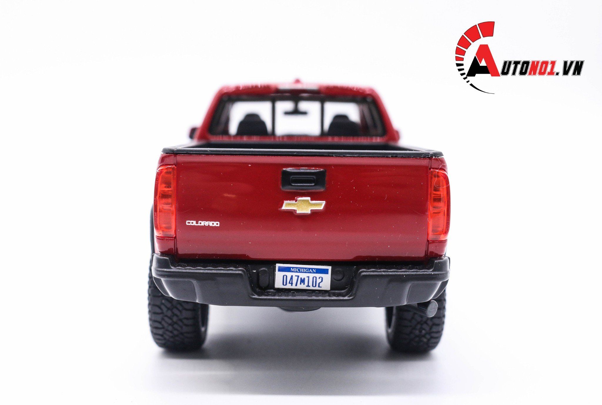  XE MÔ HÌNH CHEVROLET COLORADO ZR2 RED 1:27 MAISTO 5003 