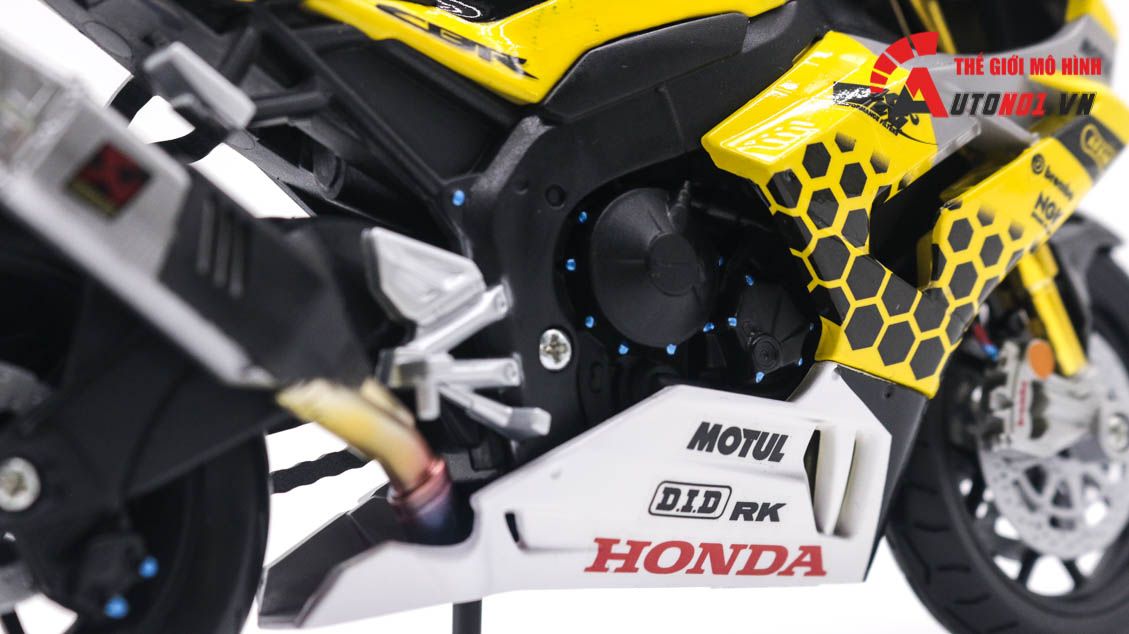  Mô hình xe độ Honda CBR1000RR custom Bumble Bee độ pô akrapovic tỉ lệ 1:12 Autono1 D241A 