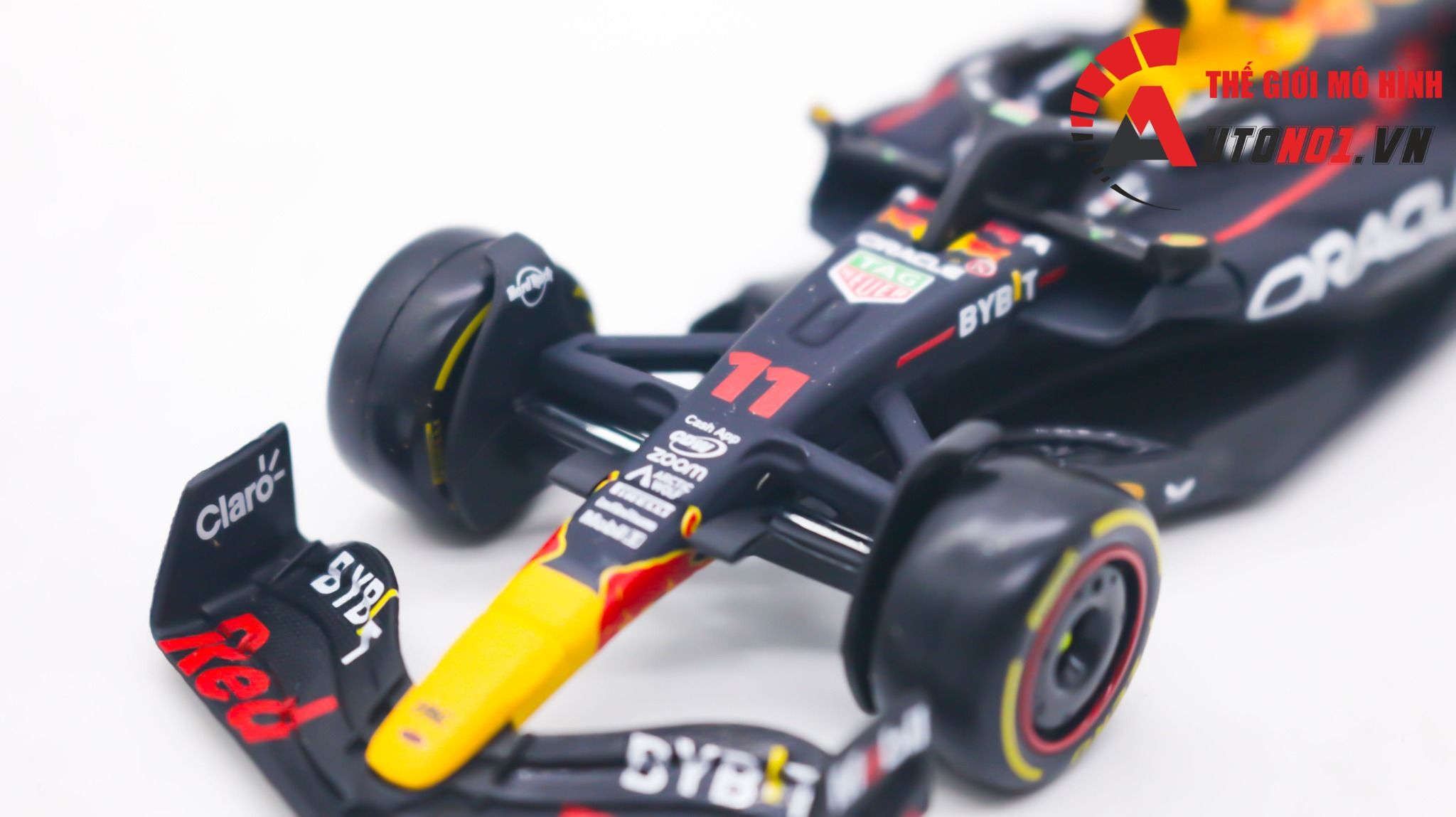  Mô hình xe đua F1 Ferrari Red Bull RB19 tỉ lệ 1:43 Bburago OT287 