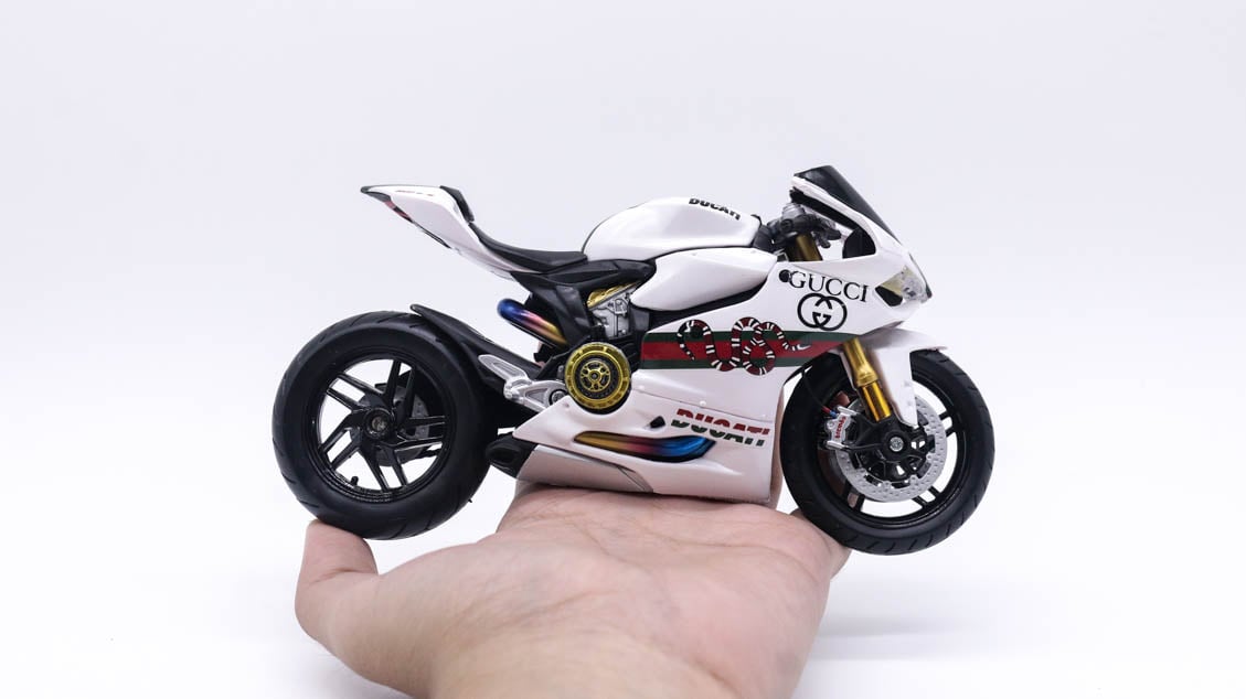  Mô hình xe độ Ducati 1199 custom Gucci snake độ nồi khô tỉ lệ 1:12 Autono1 Maisto D221J 