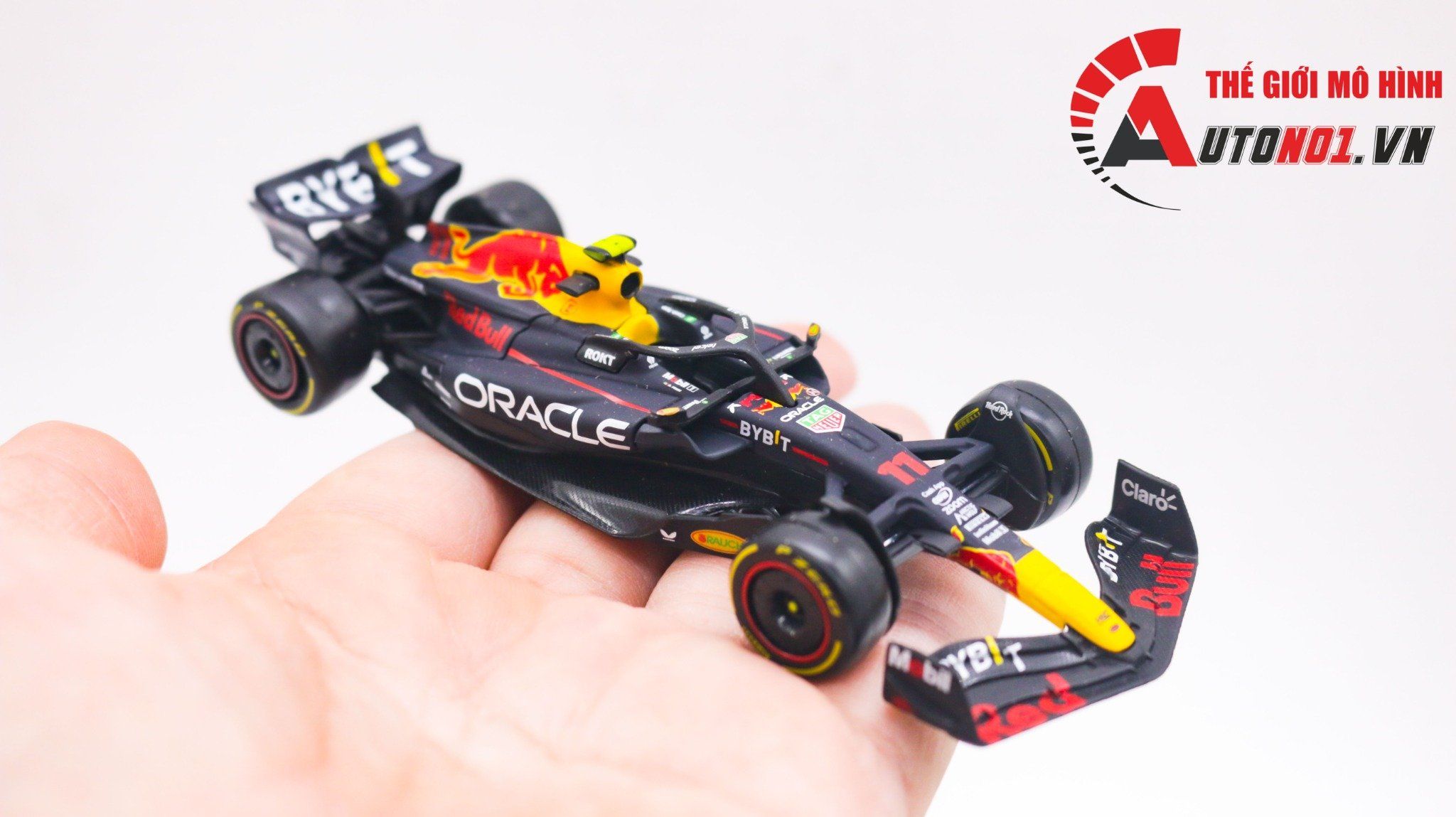  Mô hình xe đua F1 Ferrari Red Bull RB19 tỉ lệ 1:43 Bburago OT287 