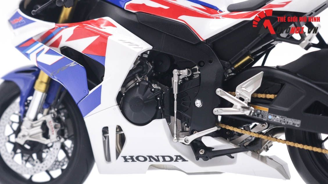  Mô hình xe cao cấp Honda CBR1000RR 30th Anniversary Edittion 1:12 Tamiya D097E 