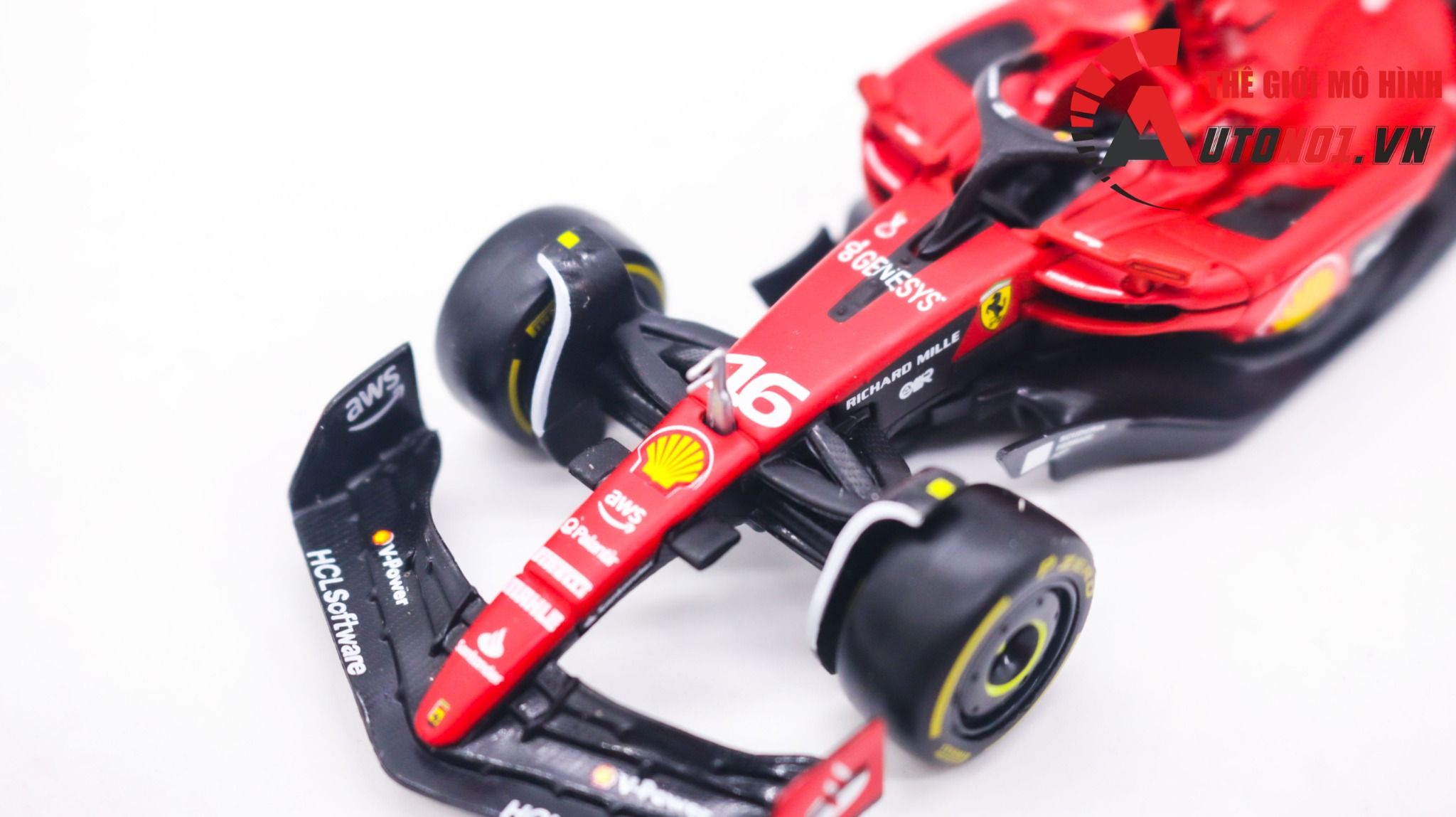  Mô hình xe đua F1 2023 Ferrari SF23 tỉ lệ 1:43 Bburago OT288 