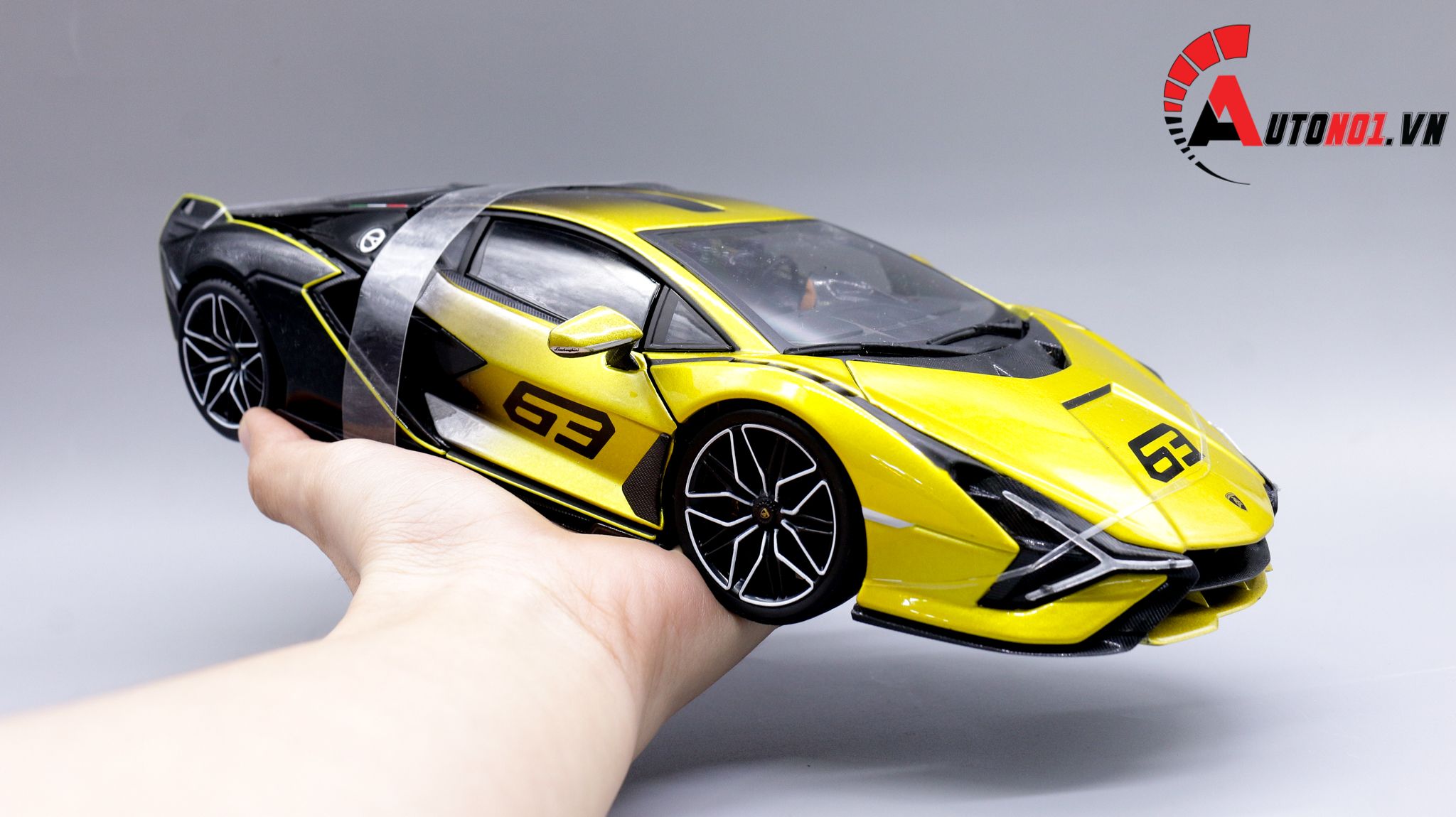  Mô hình xe Lamborghini Sian Fkp 37 Black Yellow 1:18 Bburago 7517 