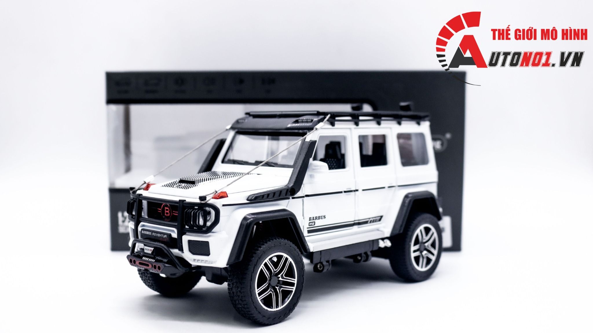  Mô hình xe Mercedes G550 Brabus Adventure 4x4 1:24 Jinlifang OT153 