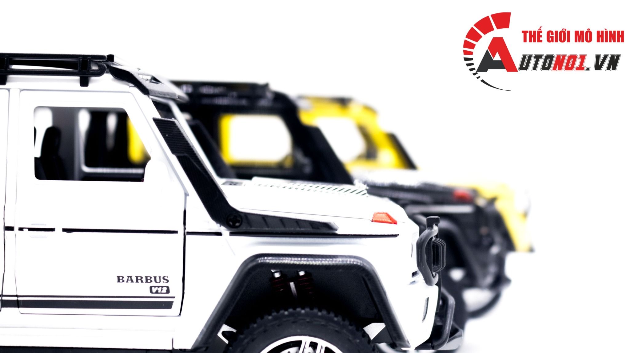  Mô hình xe Mercedes G550 Brabus Adventure 4x4 1:24 Jinlifang OT153 