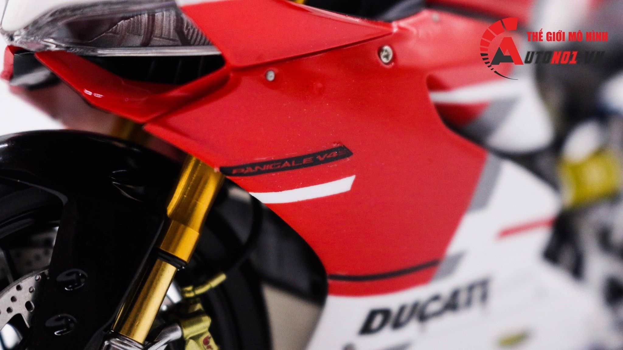  Mô hình xe cao cấp Ducati 1199 Corse Full Up Detail Tỉ Lệ 1:12 Tamiya D125 