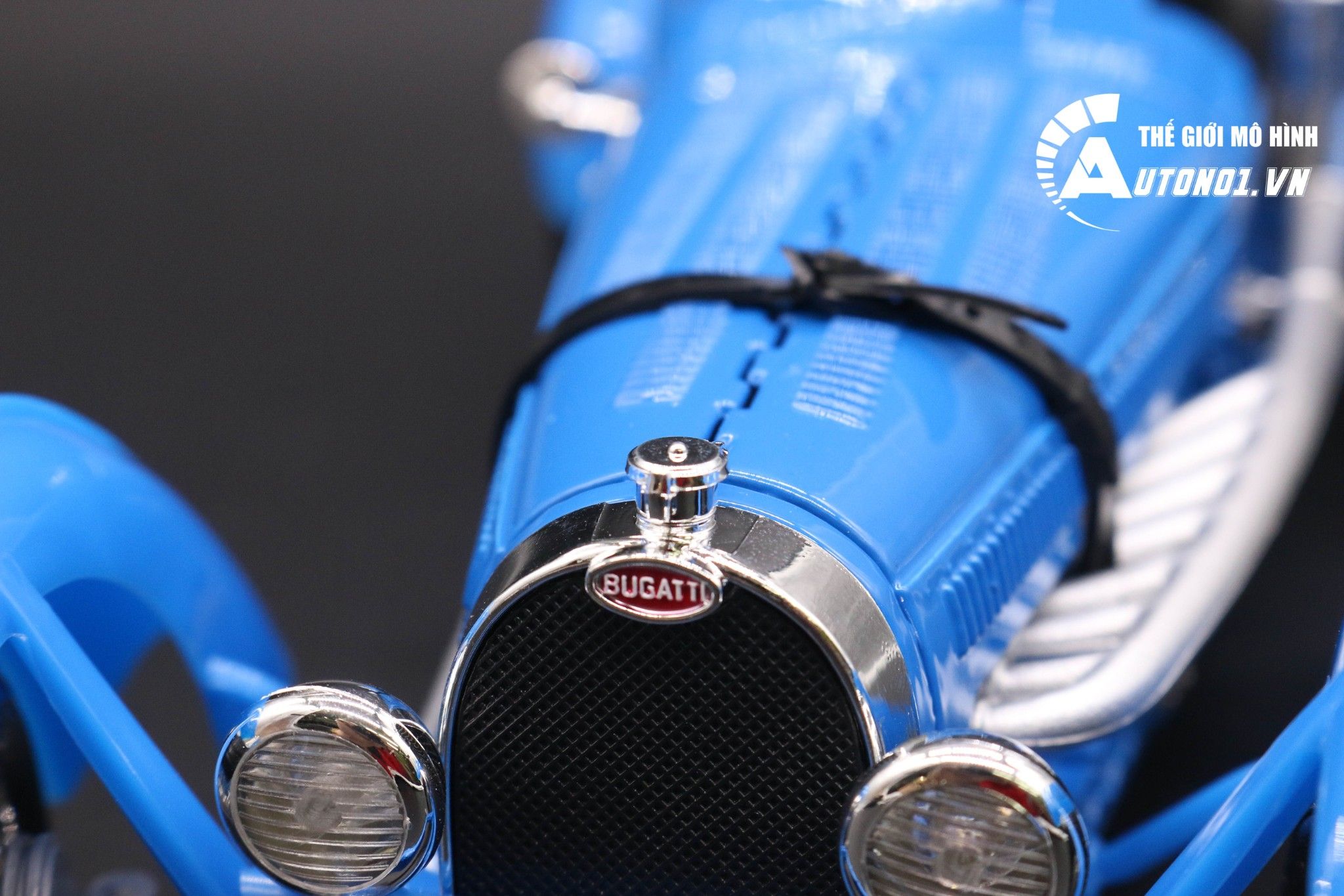  Mô hình xe Bugatti ''Type 59'' 1934 Blue 1:18 Bburago 6581 