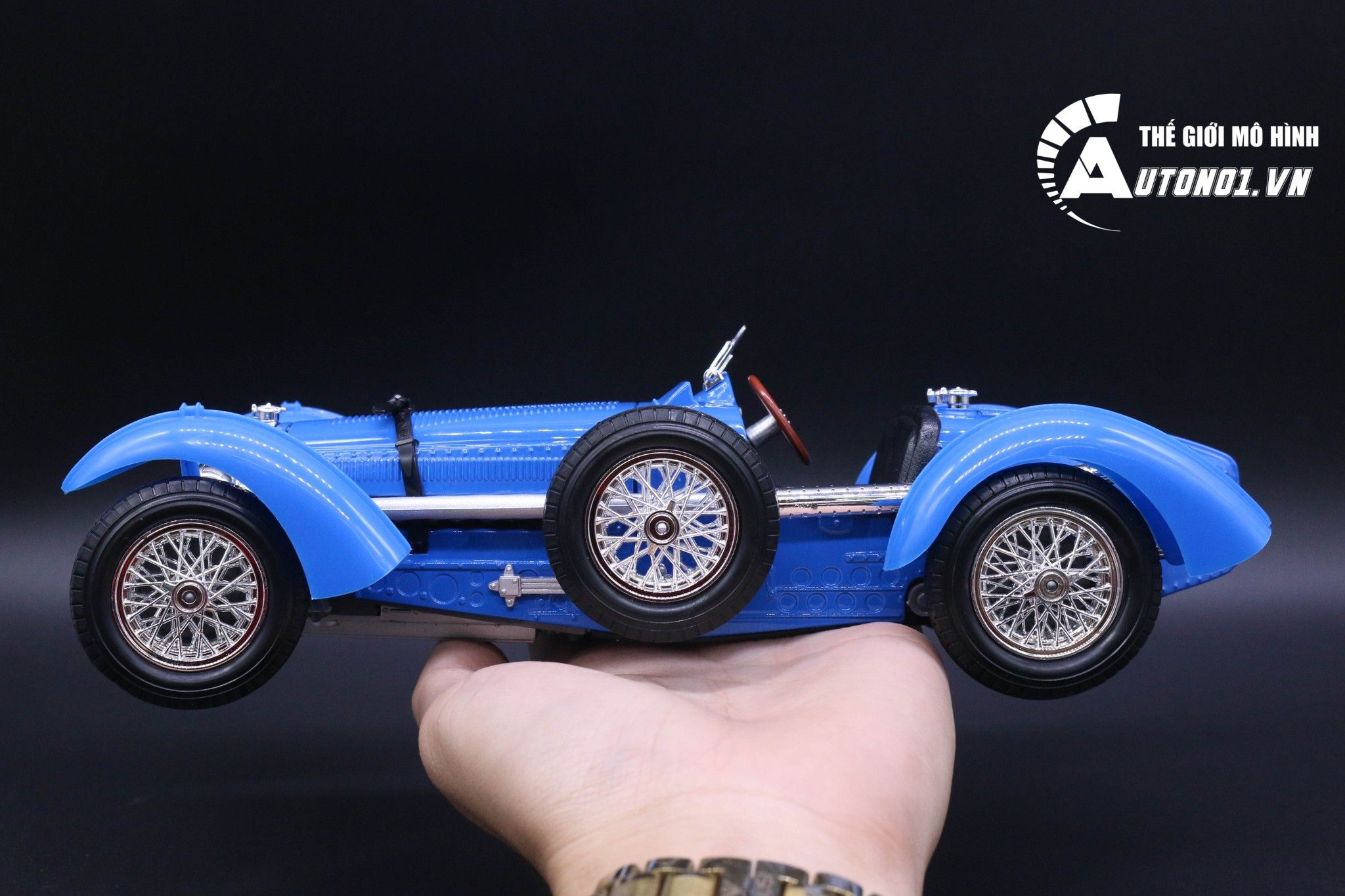  Mô hình xe Bugatti ''Type 59'' 1934 Blue 1:18 Bburago 6581 