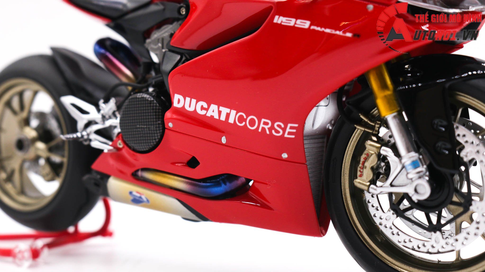  Mô hình xe cao cấp Ducati 1199 Corse Panigale Nồi Carbon Red 1:12 Tamiya D203 