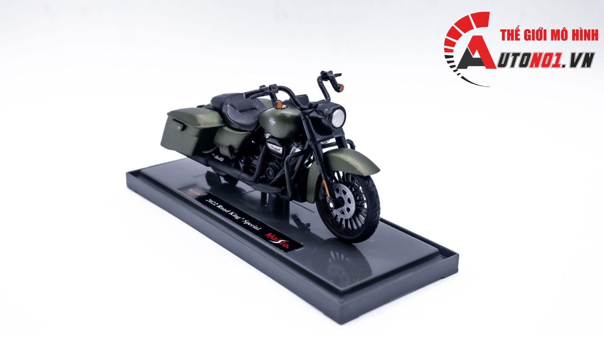  Mô hình xe mô tô Harley 2017 Road King Special xanh rêu tỉ lệ 1:18 Maisto MT055 