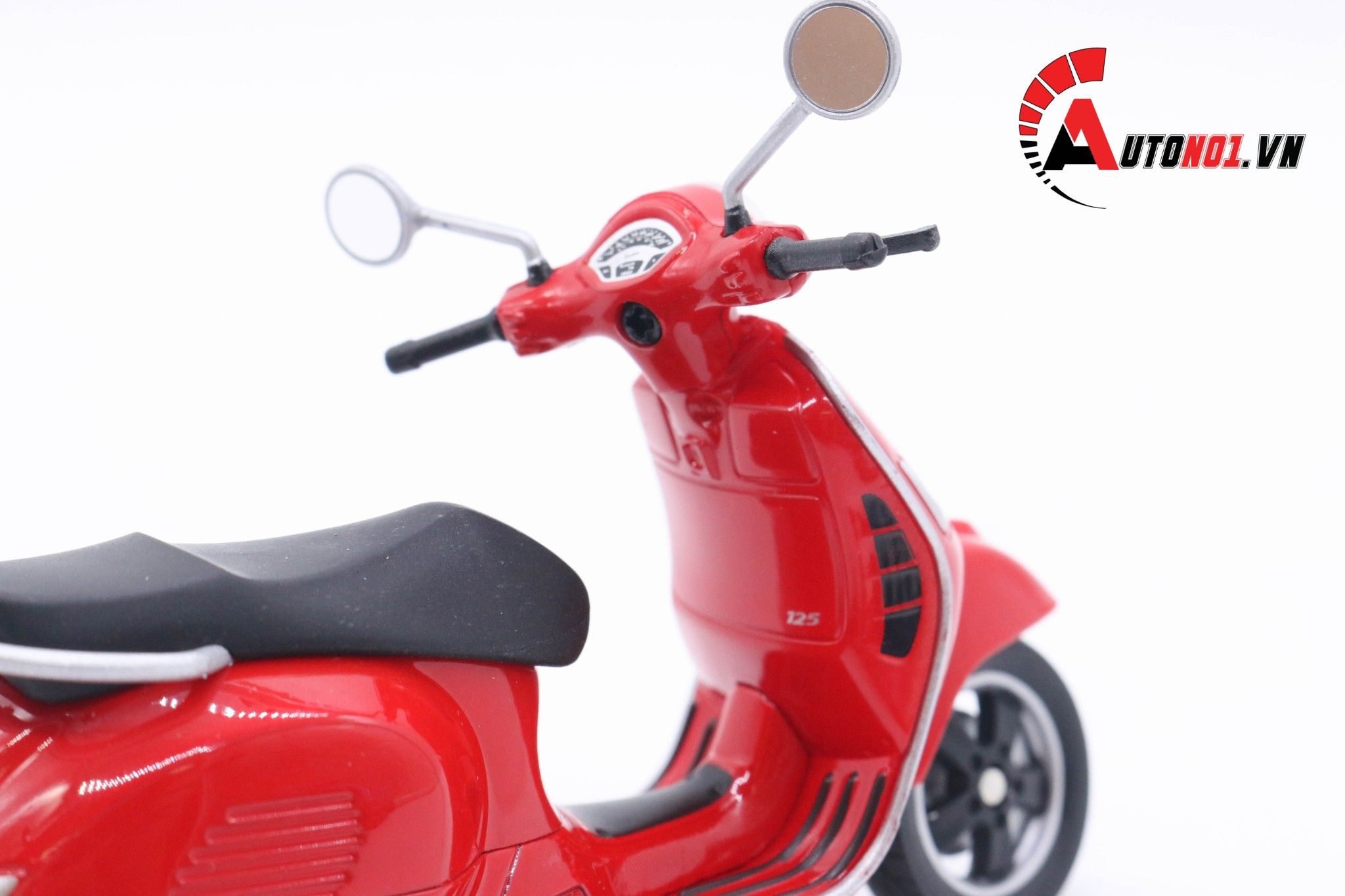  Mô hình xe Vespa gts 125cc 2017 red 1:18 Welly 7171I 