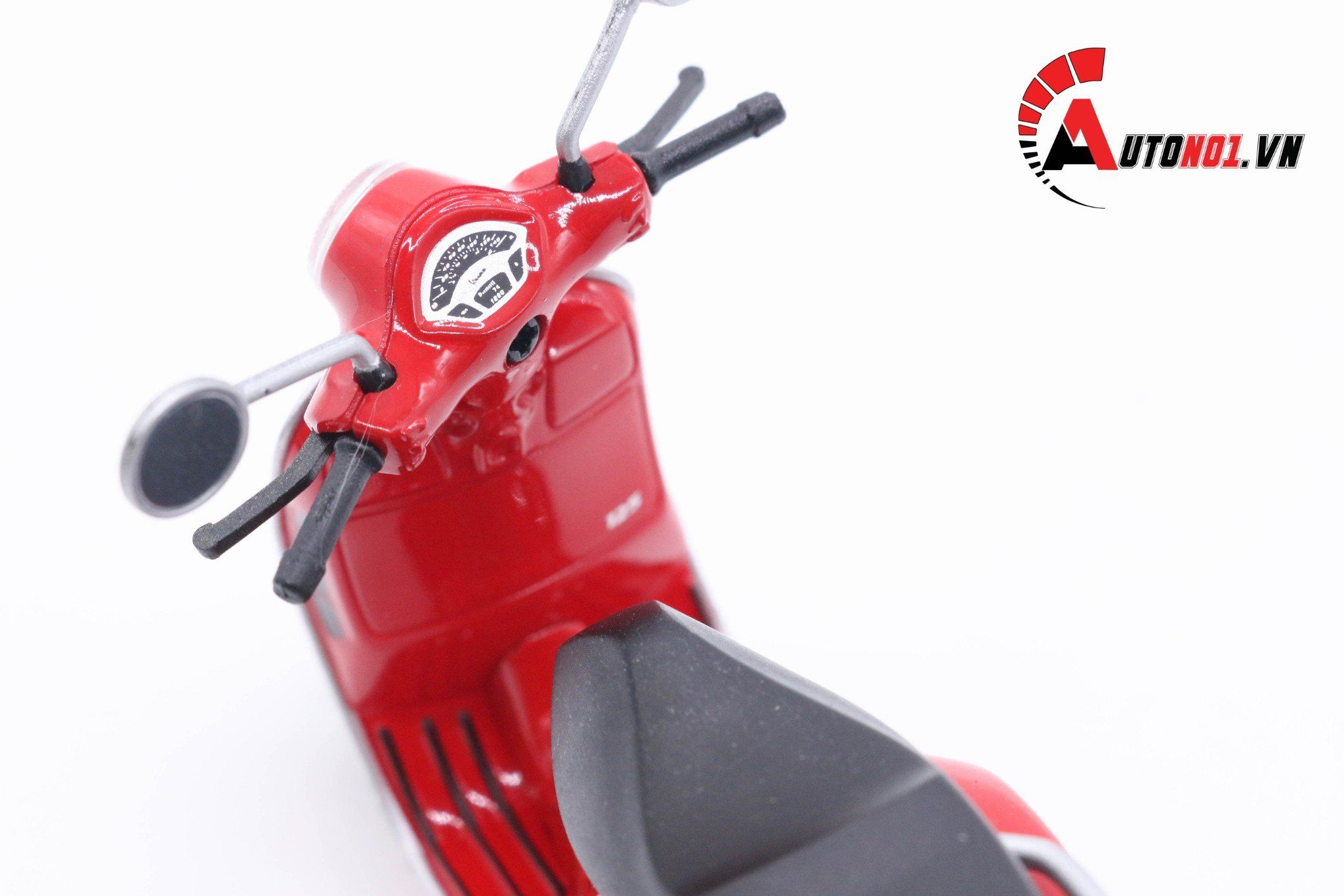  Mô hình xe Vespa gts 125cc 2017 red 1:18 Welly MT078I 