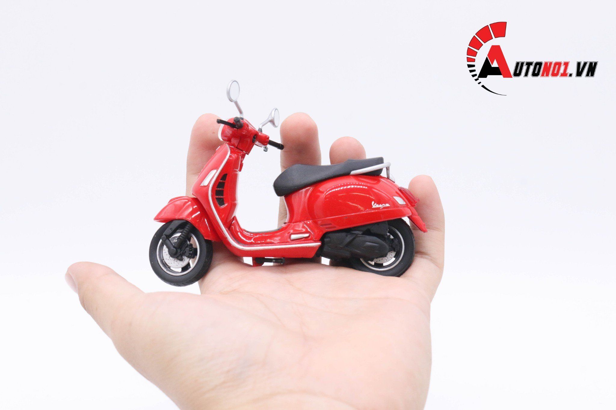  Mô hình xe Vespa gts 125cc 2017 red 1:18 Welly MT078I 