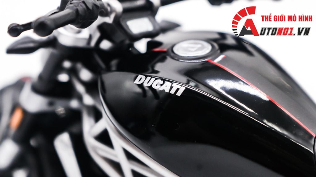 MÔ HÌNH XE DUCATI XDIAVEL S BLACK 1:12 MAISTO 2535A