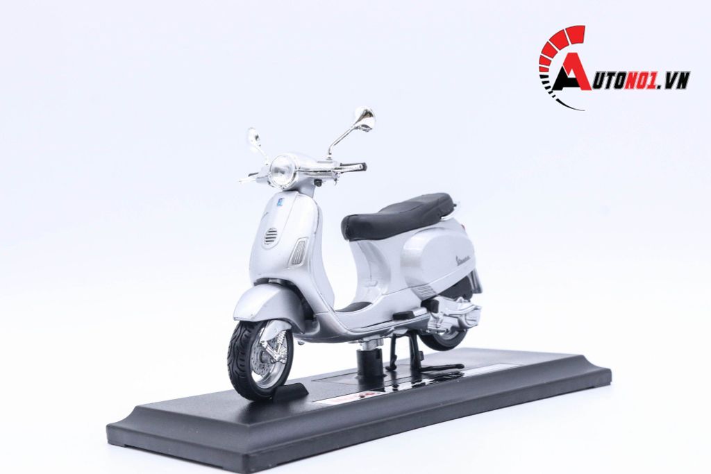 MÔ HÌNH XE VESPA LX 125 2005 1:18 MAISTO 4782